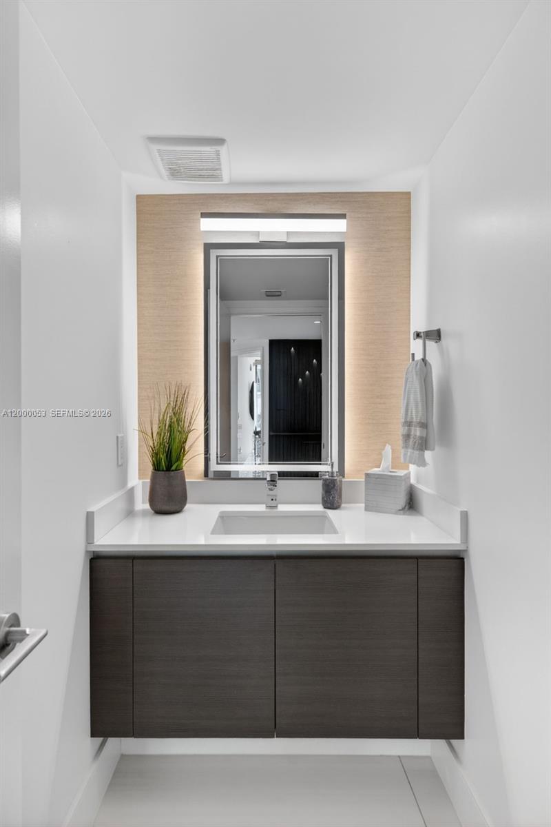 300 Sunny Isles Blvd #4-807 Sunny Isles Beach, FL 33160