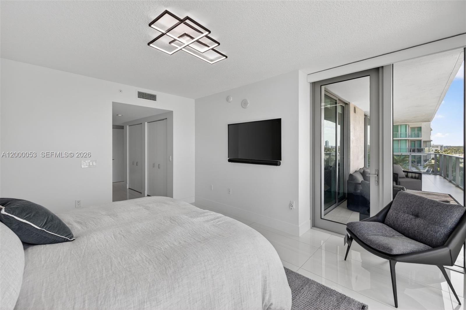 300 Sunny Isles Blvd #4-807 Sunny Isles Beach, FL 33160