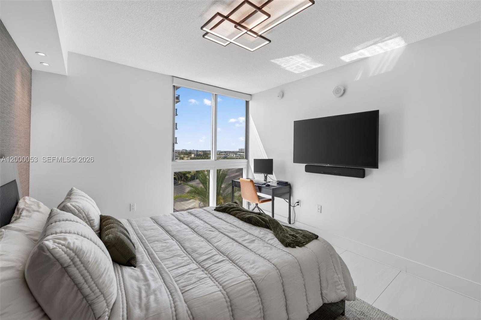 300 Sunny Isles Blvd #4-807 Sunny Isles Beach, FL 33160