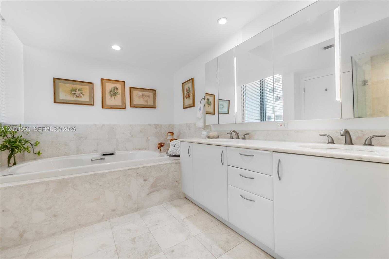 1331 Brickell Bay Dr #408 Miami, FL 33131