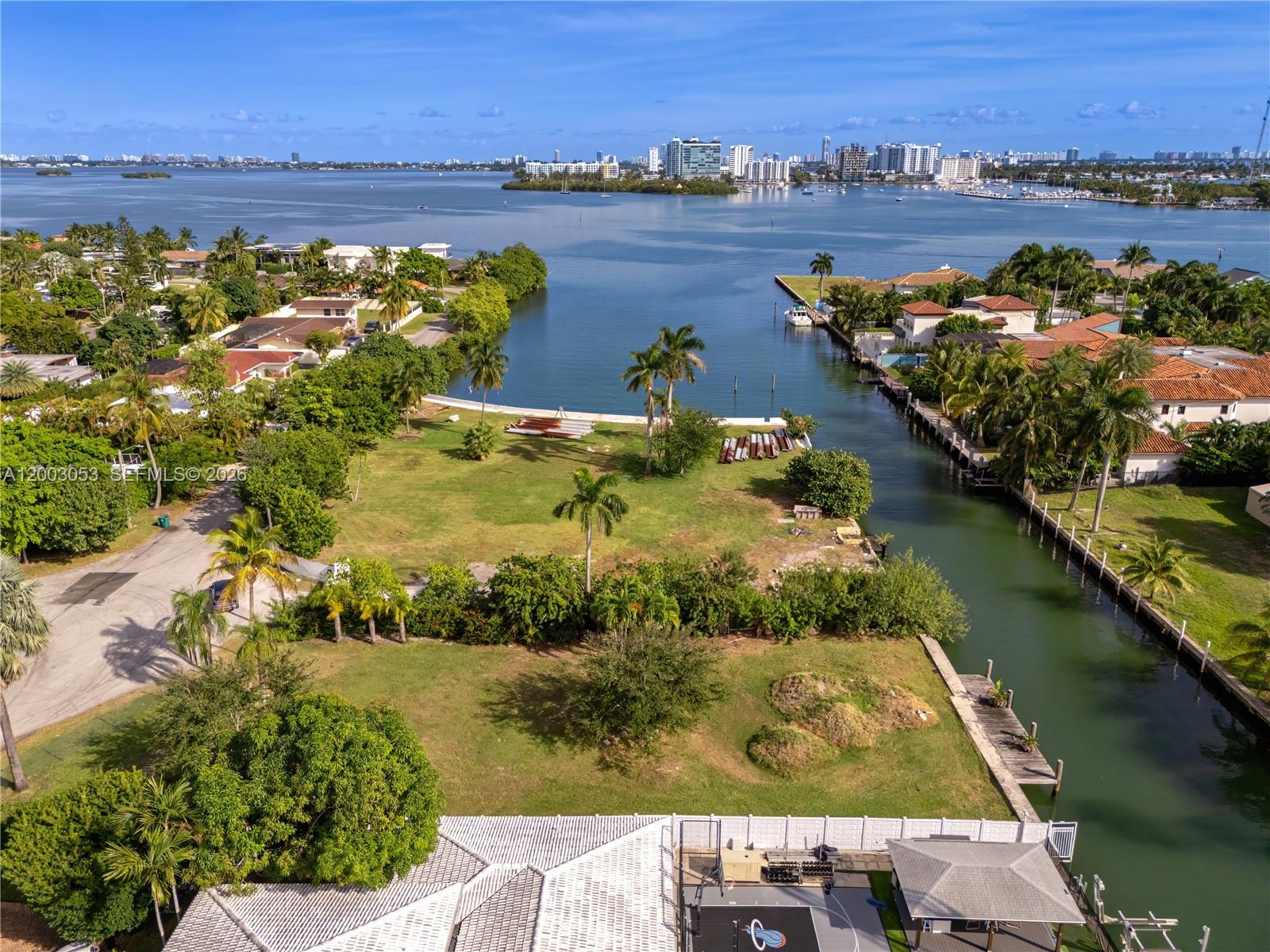 1110 NE 84th St Miami, FL 33138