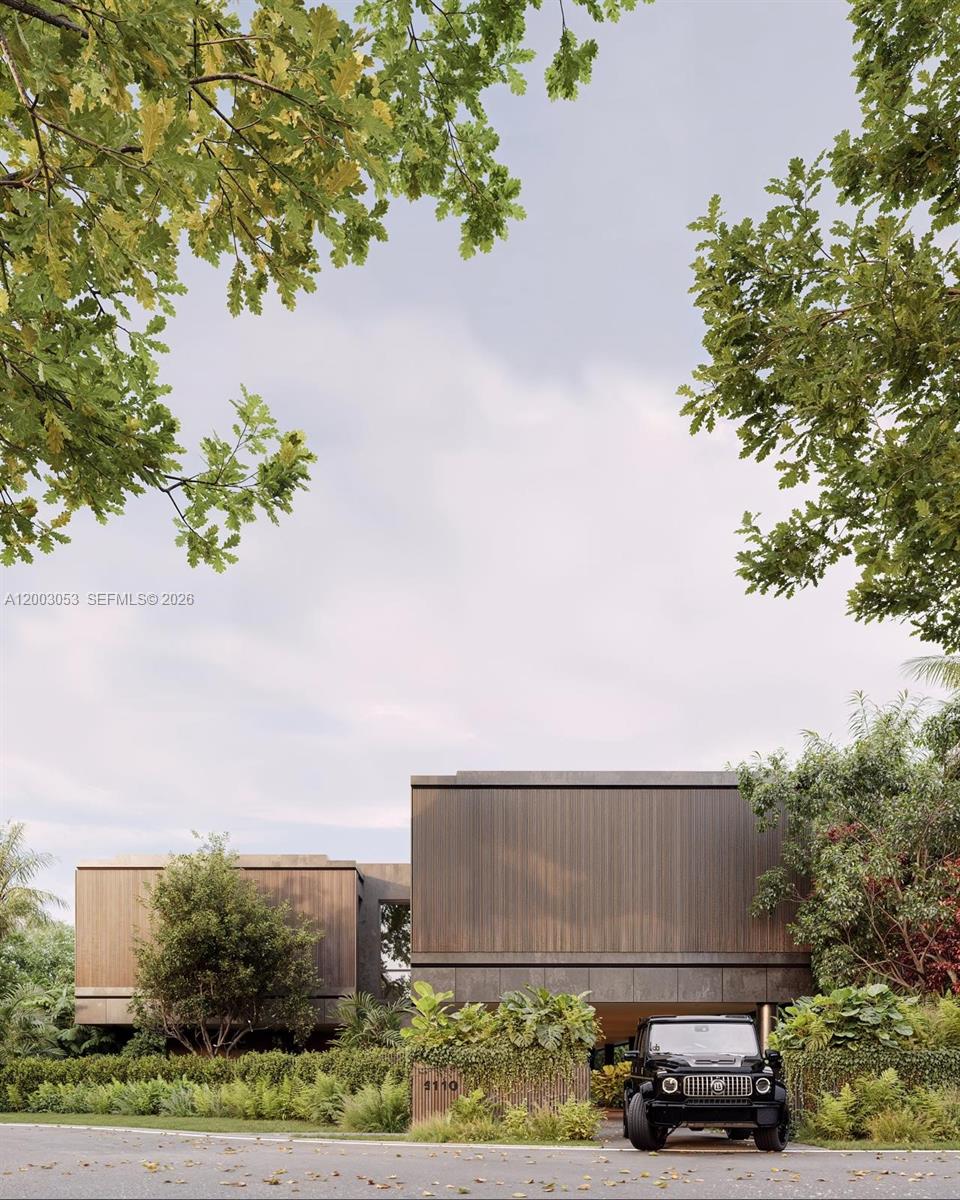 1110 NE 84th St Miami, FL 33138