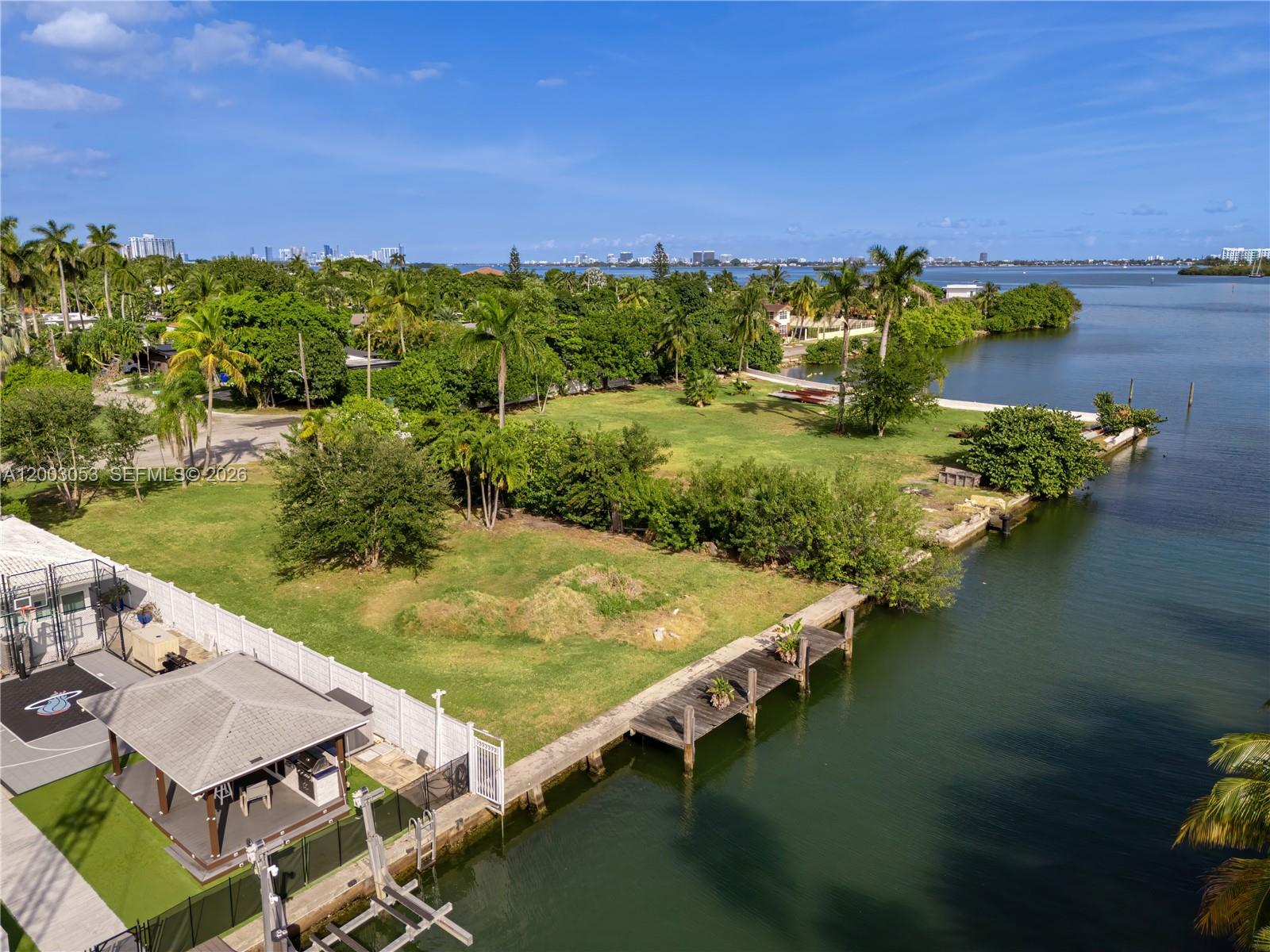 1110 NE 84th St Miami, FL 33138