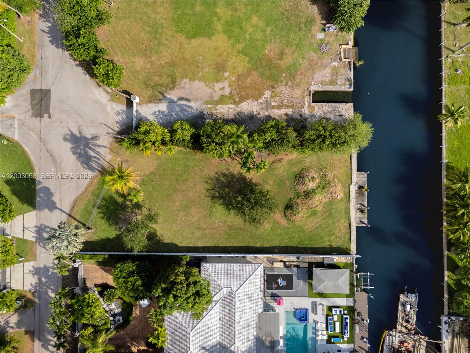 1110 NE 84th St Miami, FL 33138