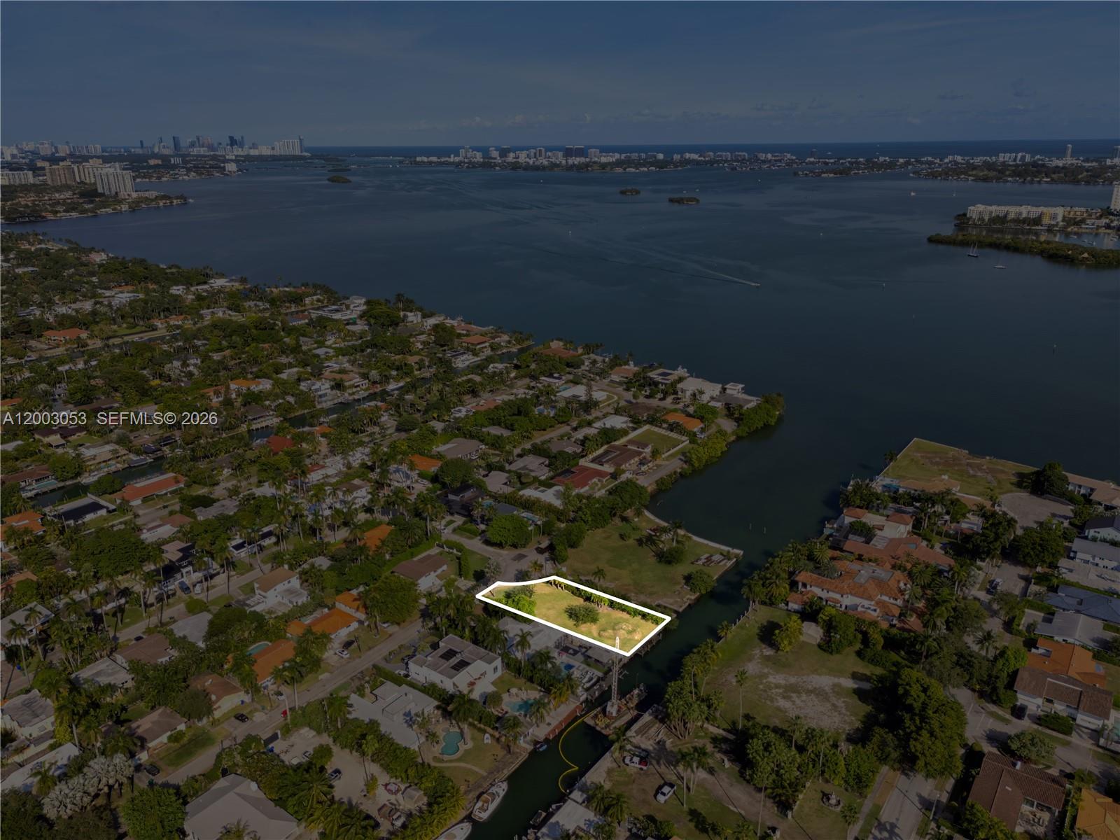 1110 NE 84th St Miami, FL 33138