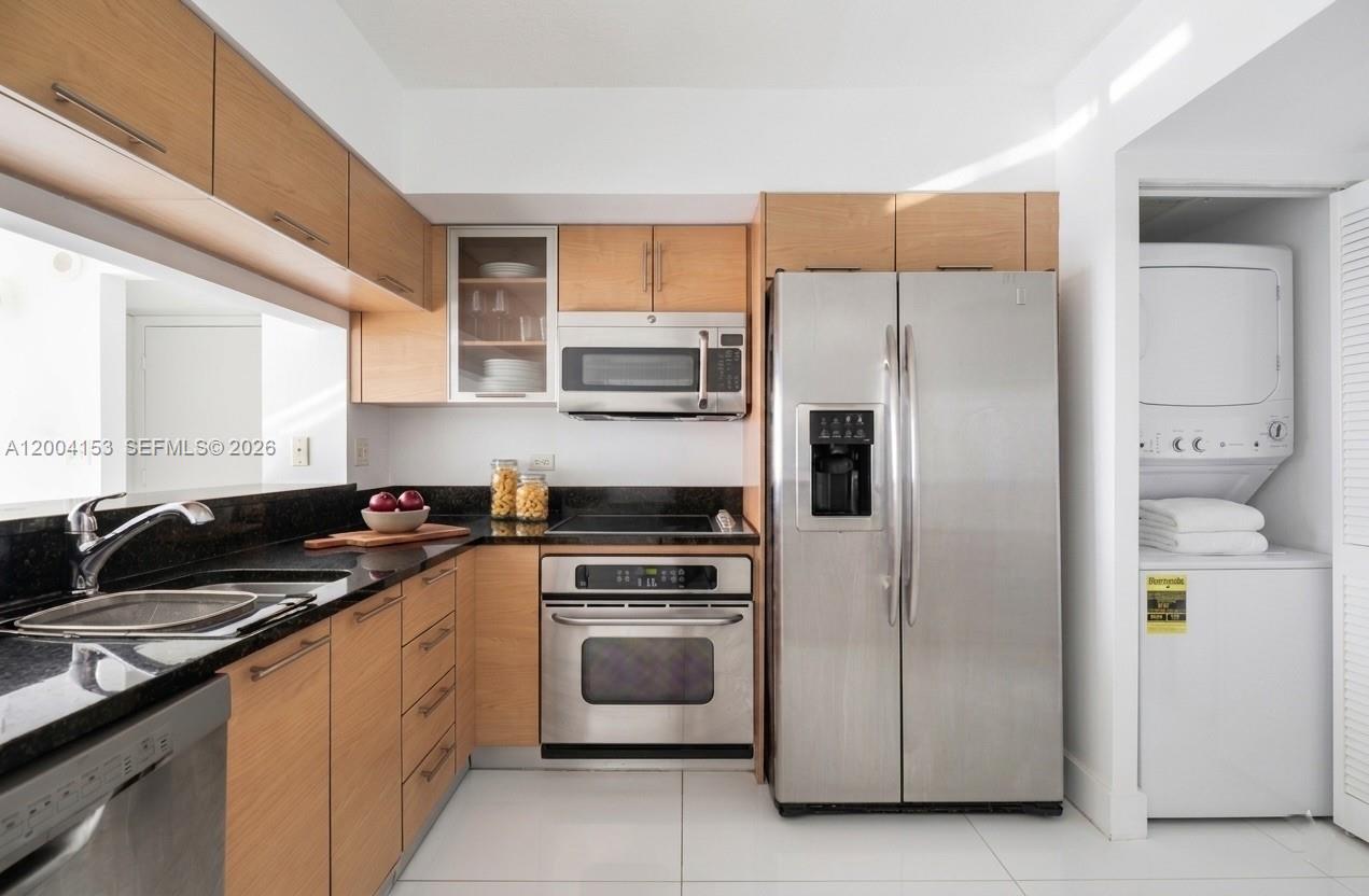 31 SE 5th St #3210 Miami, FL 33131