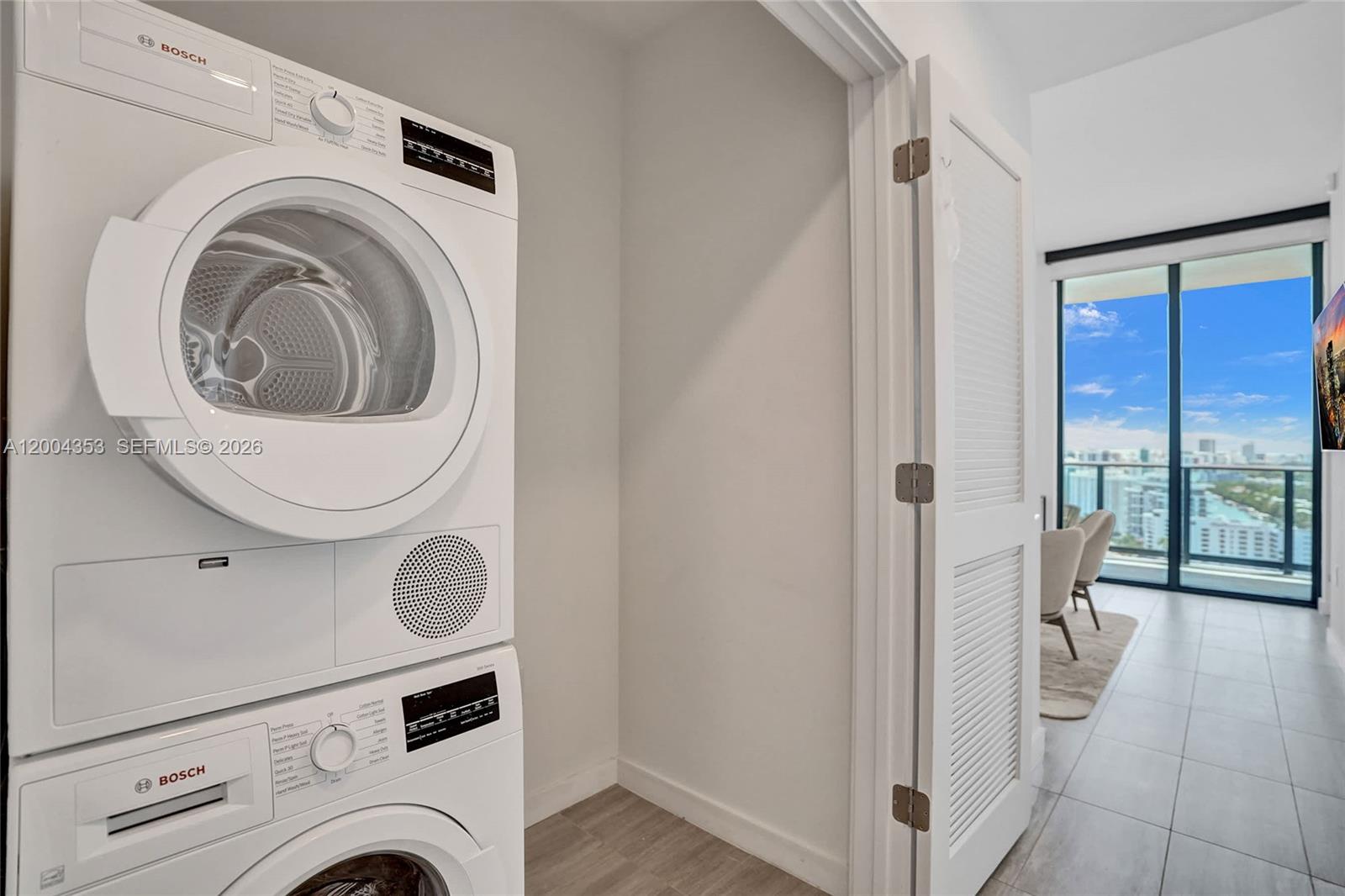 580 72nd St #1702 Miami Beach, FL 33141