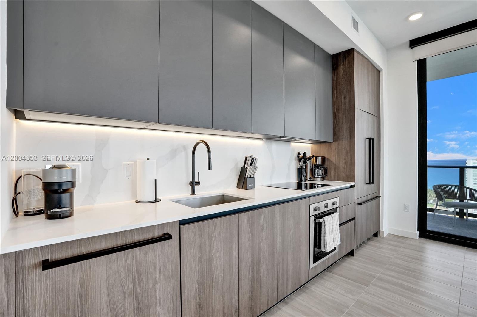 580 72nd St #1702 Miami Beach, FL 33141