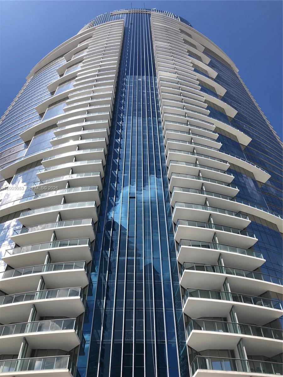 image Paramount Miami Worldcenter16