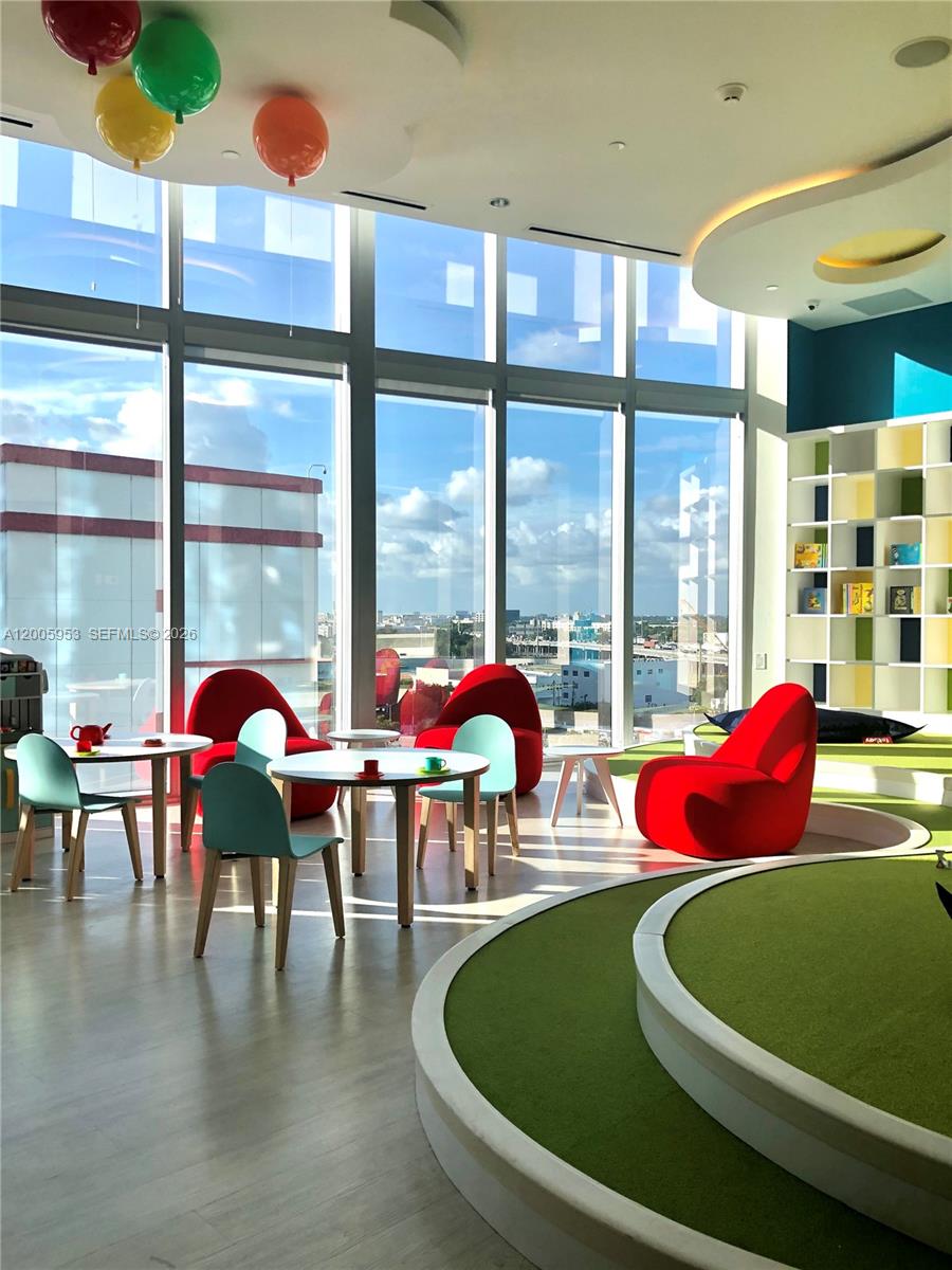 image Paramount Miami Worldcenter18