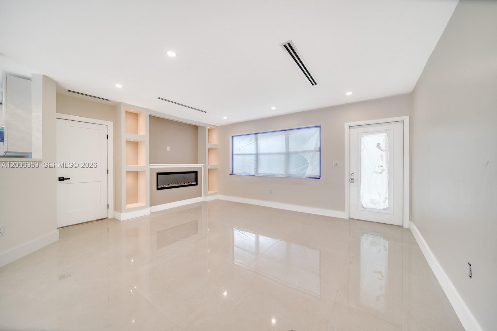 15730 SW 87th Ct Palmetto Bay, FL 33157