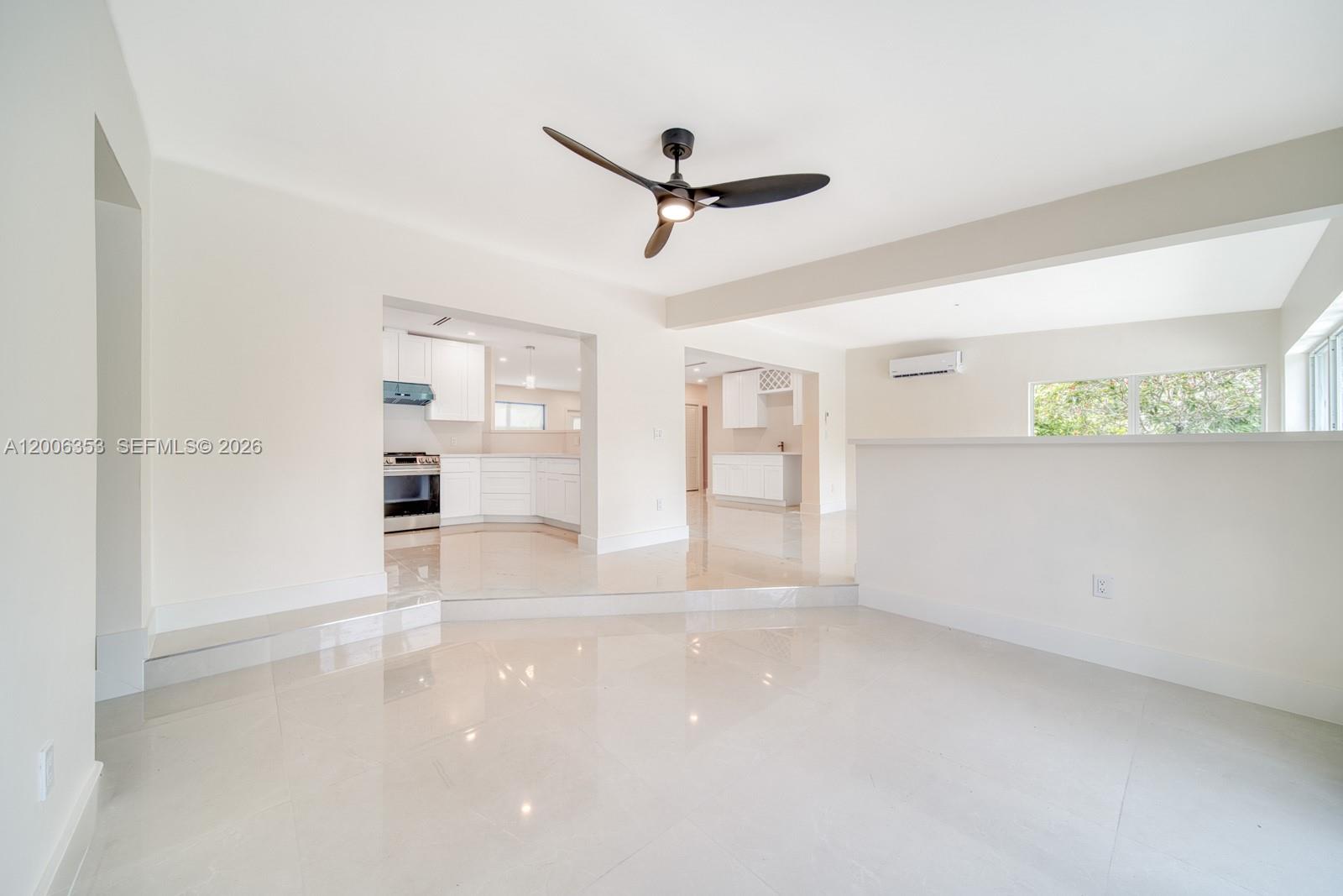 15730 SW 87th Ct Palmetto Bay, FL 33157