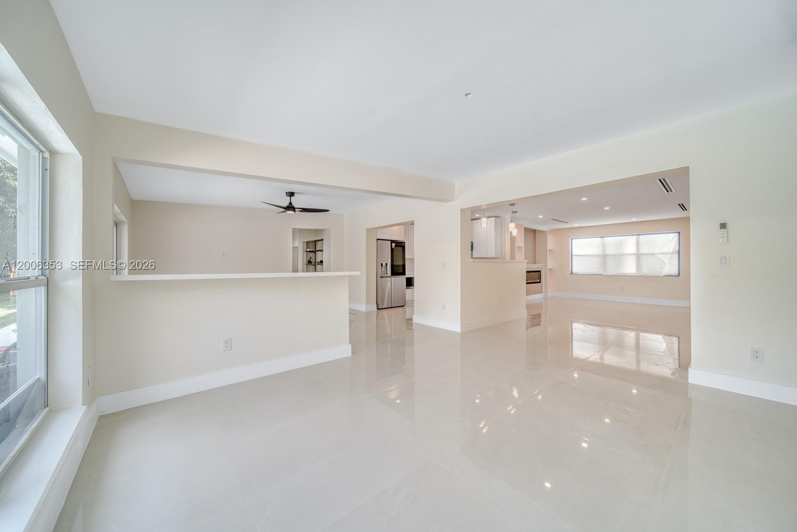 15730 SW 87th Ct Palmetto Bay, FL 33157