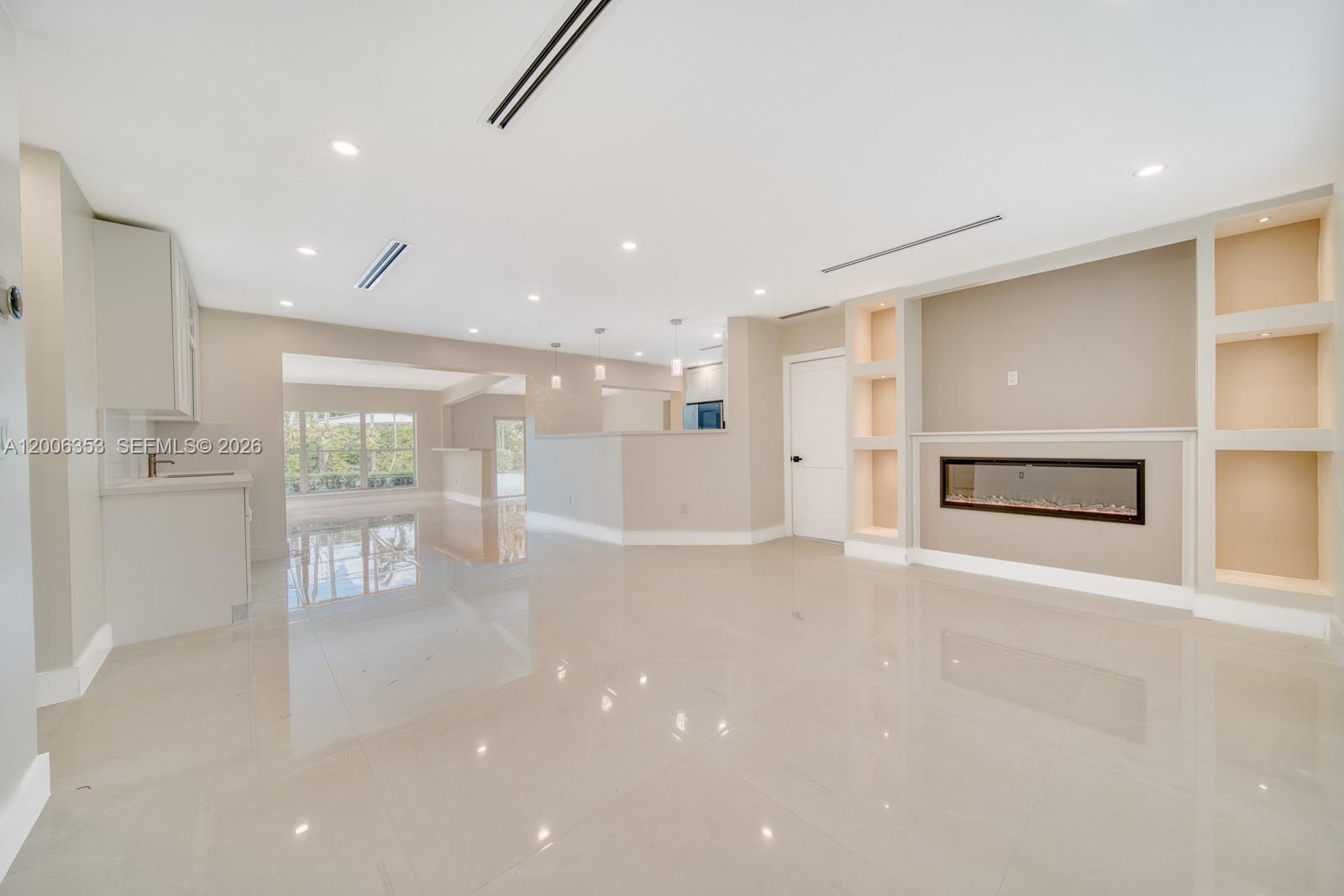15730 SW 87th Ct Palmetto Bay, FL 33157