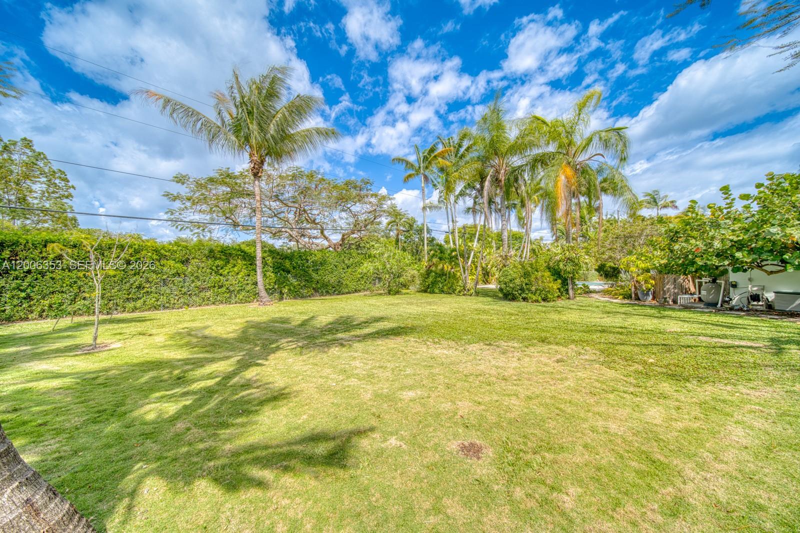 15730 SW 87th Ct Palmetto Bay, FL 33157