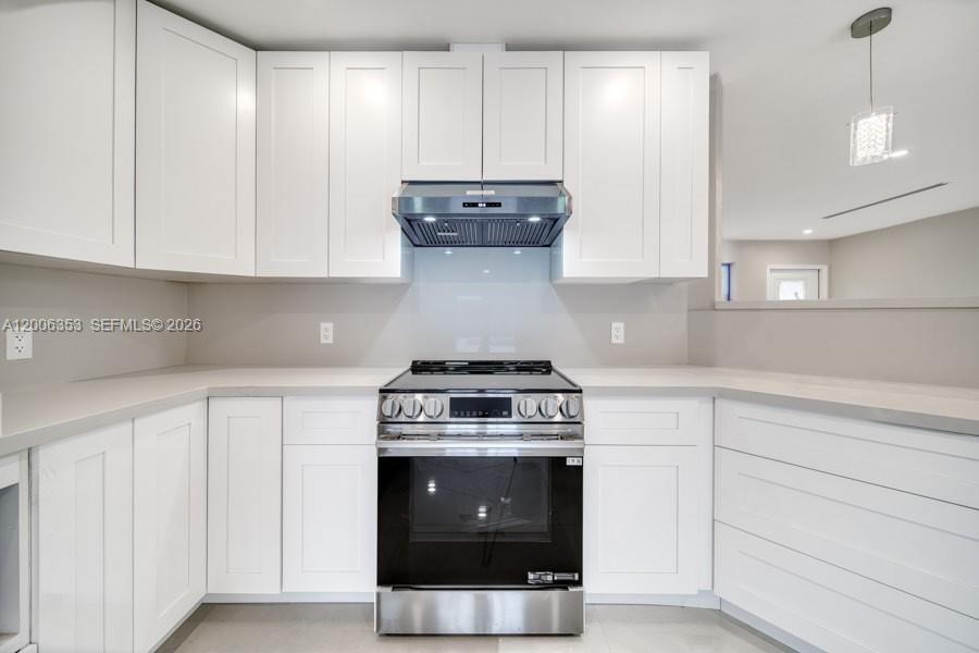15730 SW 87th Ct Palmetto Bay, FL 33157