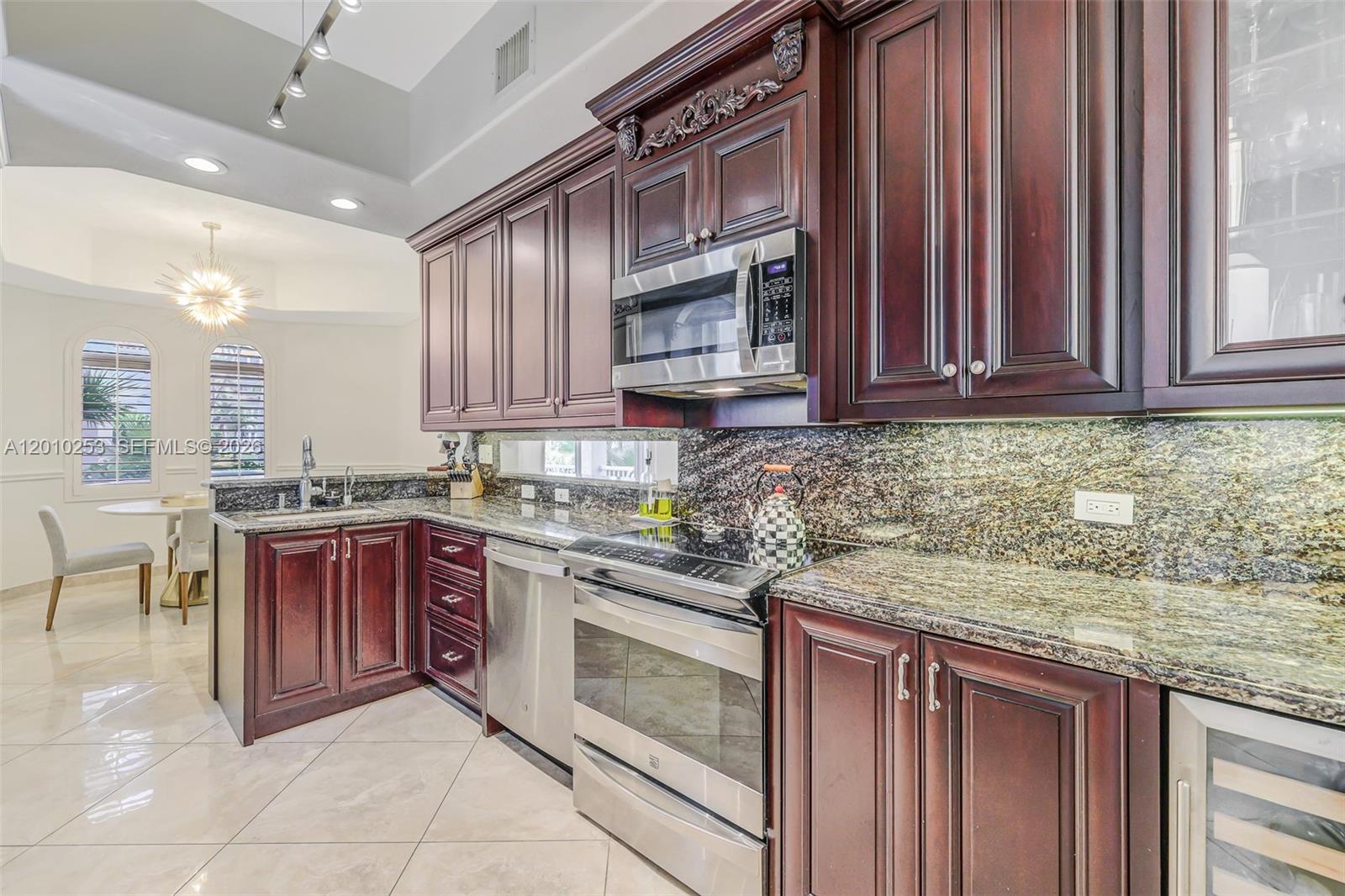 20990 NE 30th Pl Aventura, FL 33180