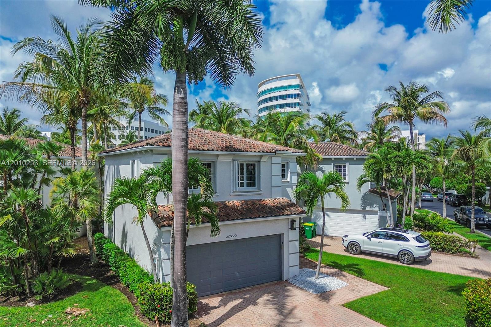 20990 NE 30th Pl Aventura, FL 33180