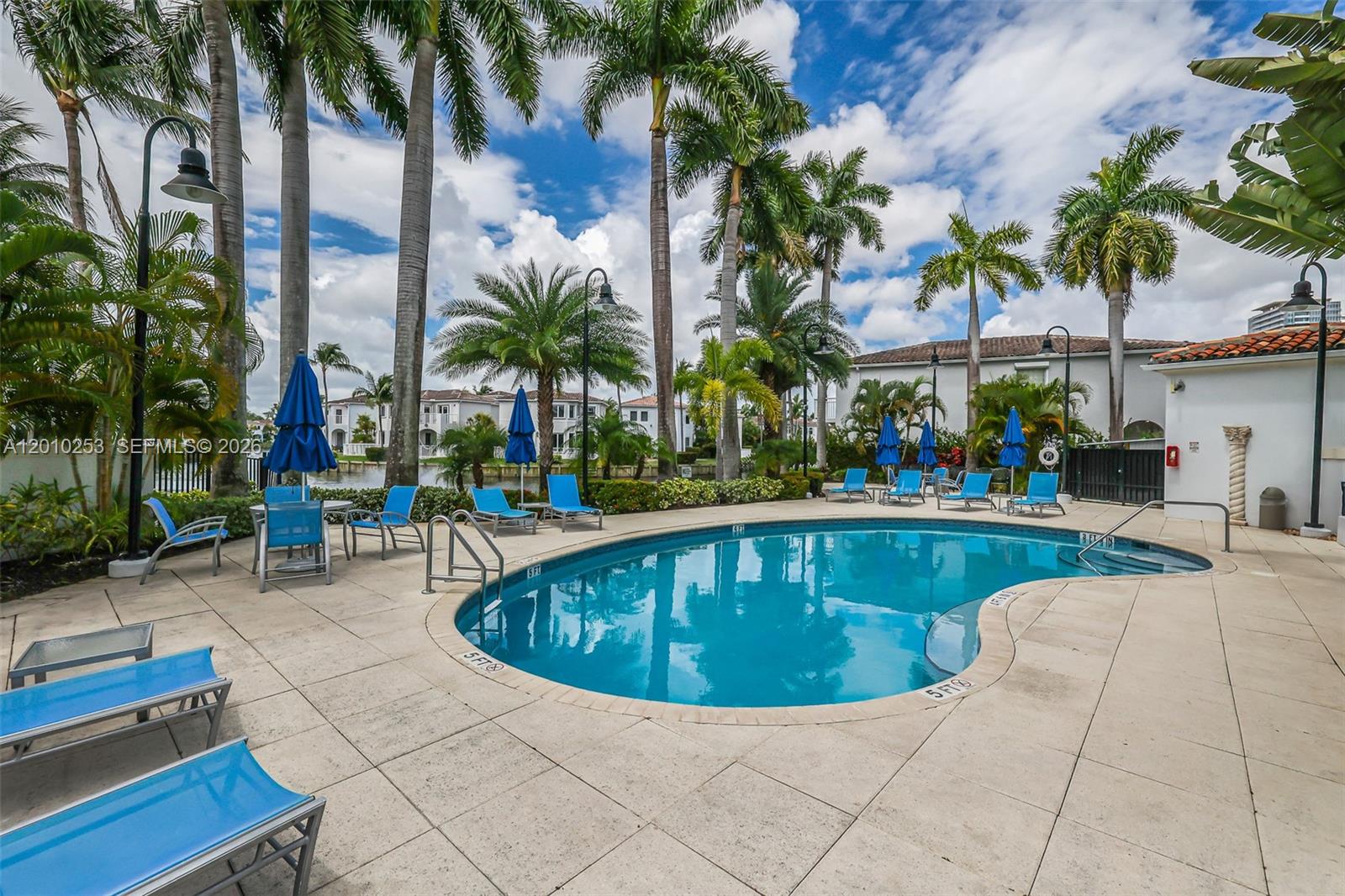 20990 NE 30th Pl Aventura, FL 33180