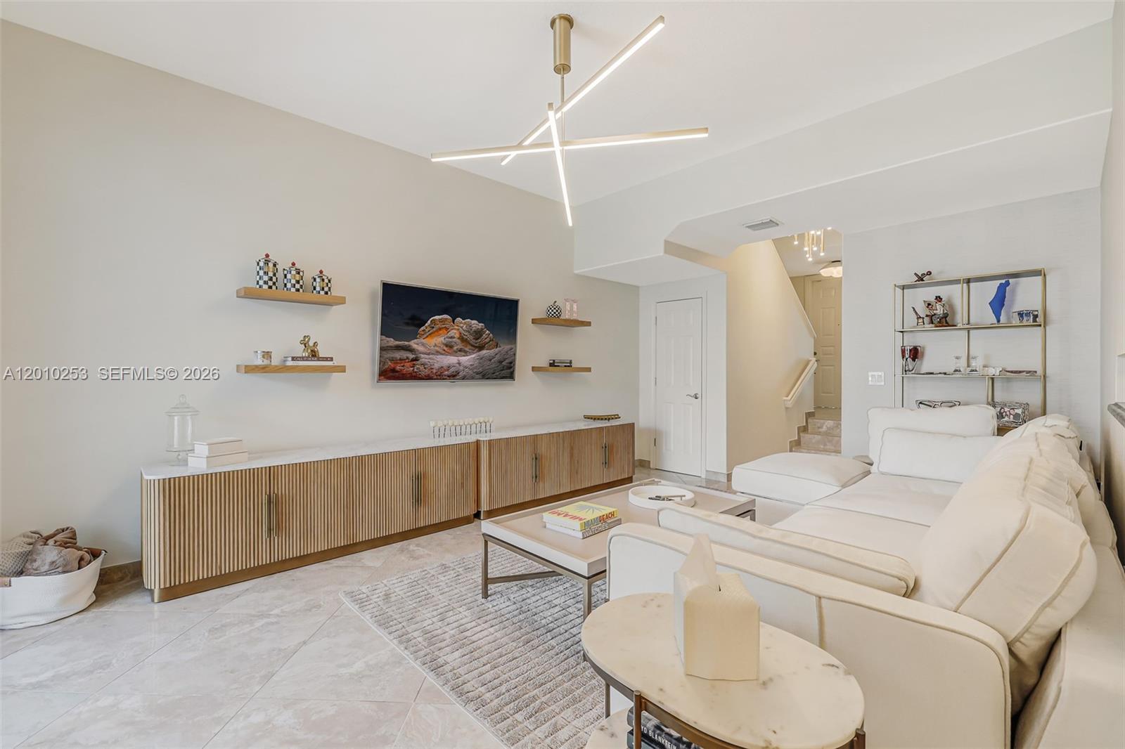 20990 NE 30th Pl Aventura, FL 33180