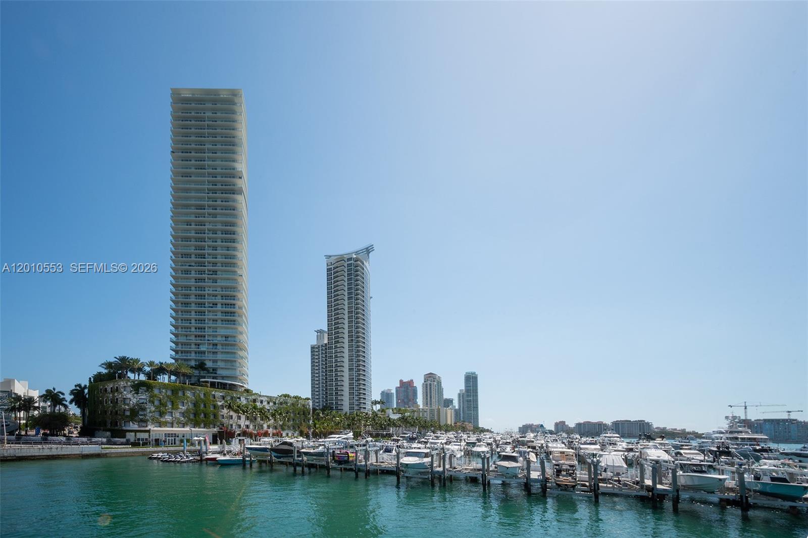 450 Alton Rd #2810 Miami Beach, FL 33139