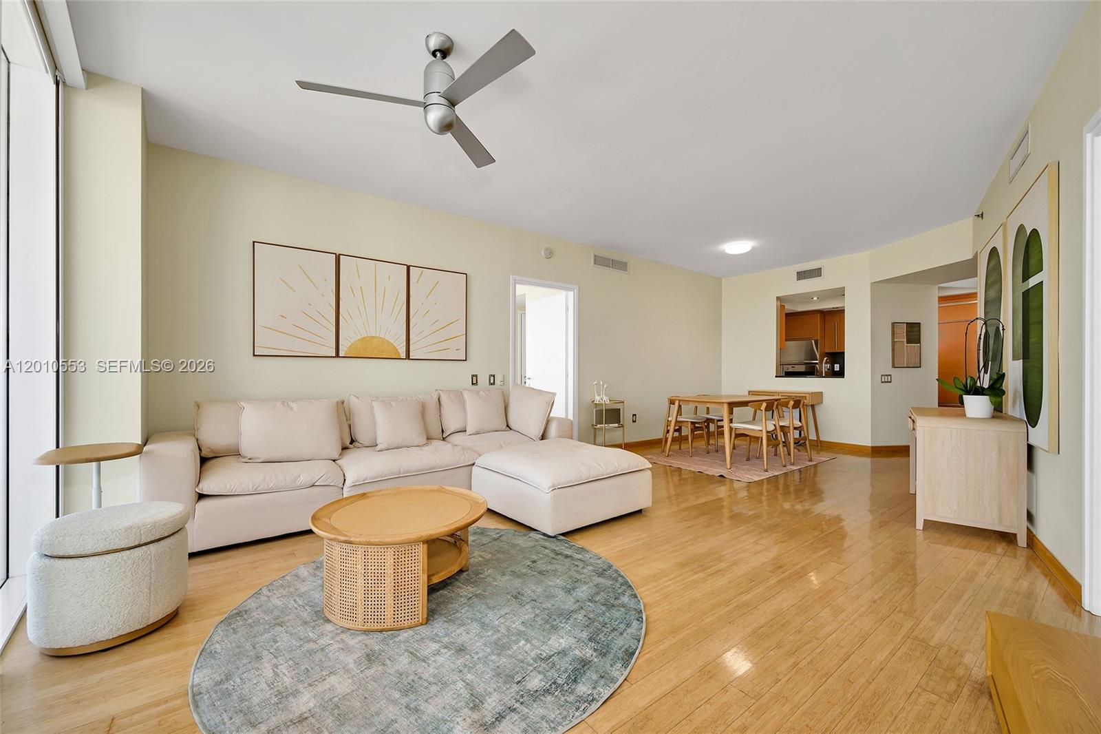 450 Alton Rd #2810 Miami Beach, FL 33139