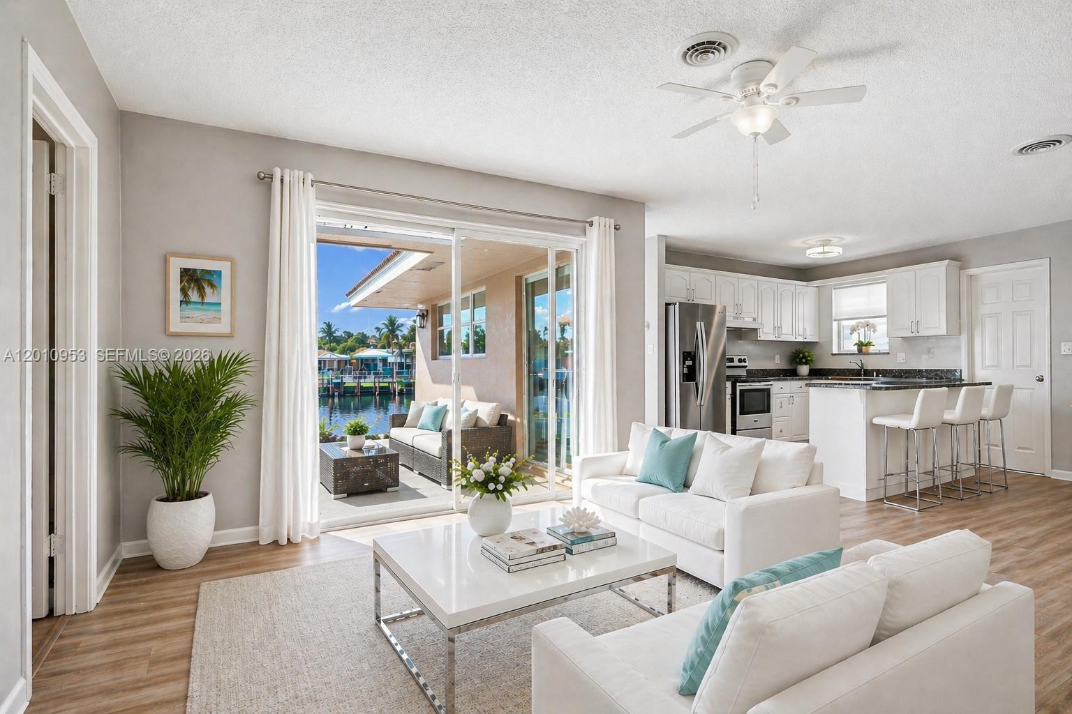 949 SE 10th Ct Pompano Beach, FL 33060