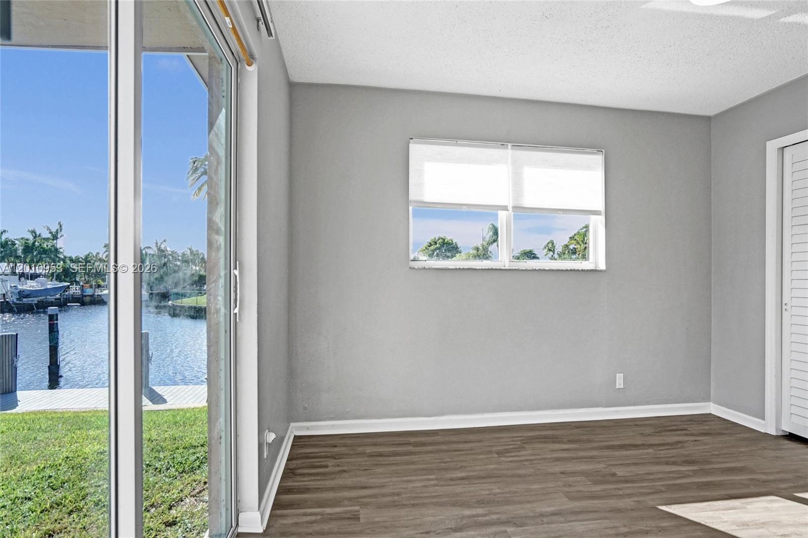 949 SE 10th Ct Pompano Beach, FL 33060