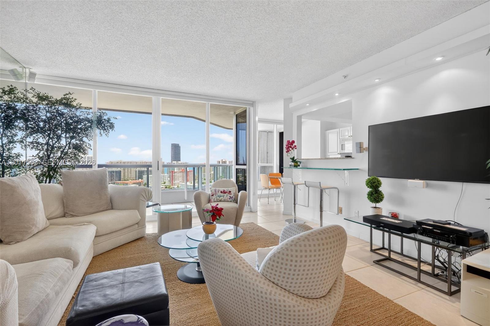 21205 Yacht Clb Dr #2409 Aventura, FL 33180