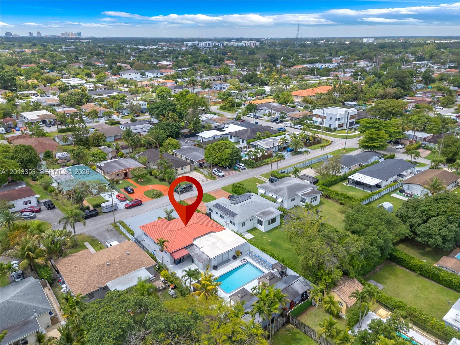 6355 SW 30th St Miami, FL 33155