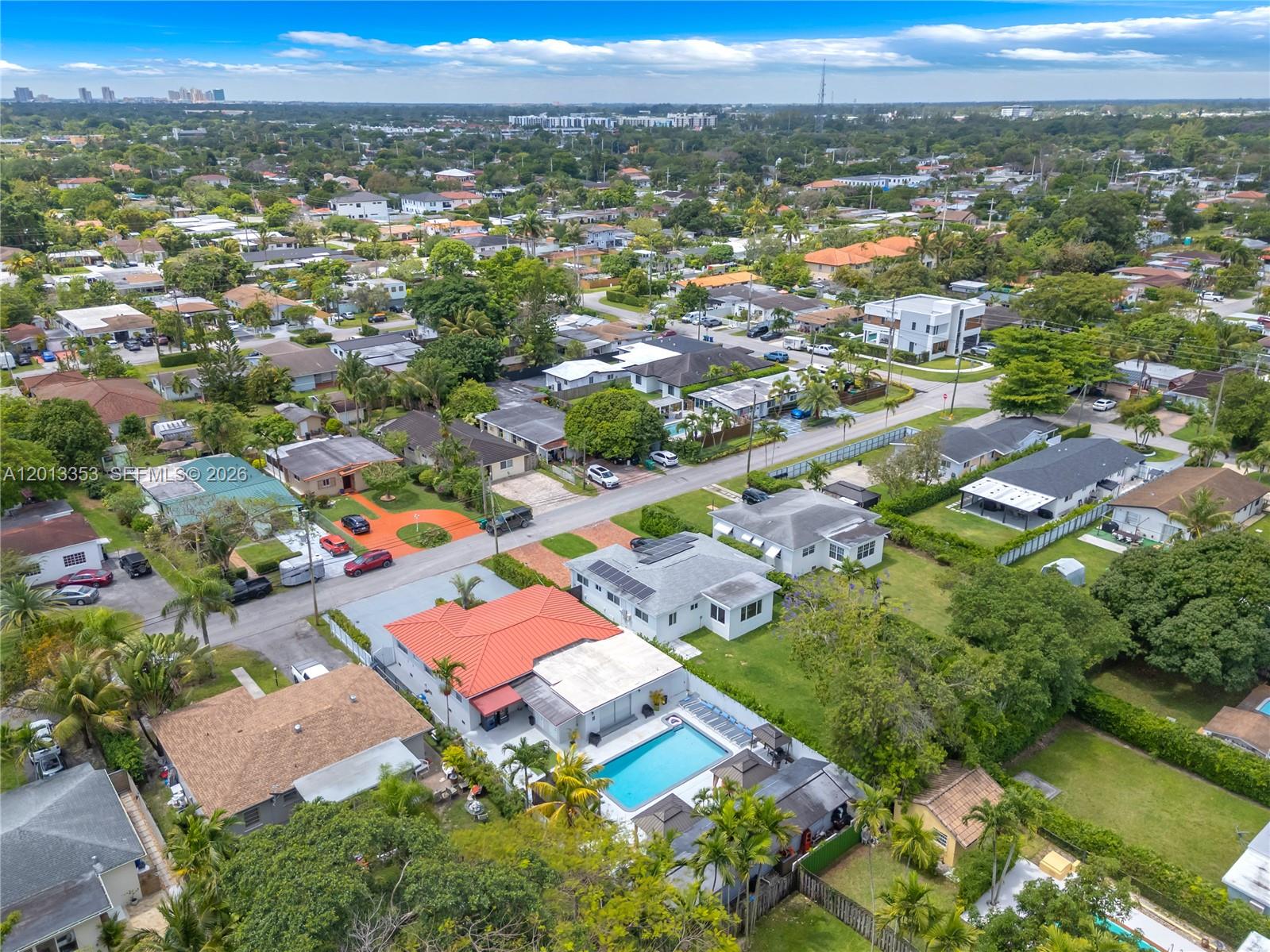 6355 SW 30th St Miami, FL 33155