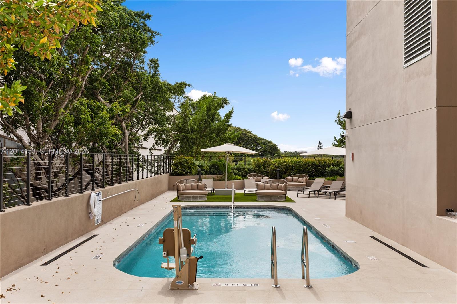 3034 Oak Ave #208 Miami, FL 33133