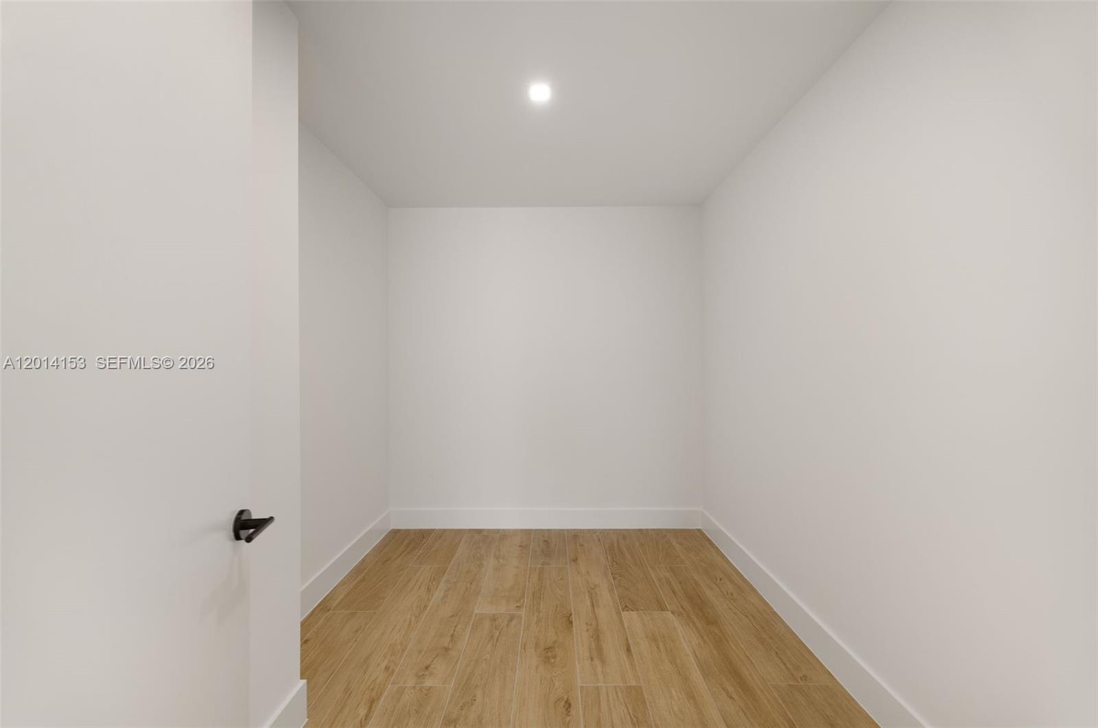 3034 Oak Ave #208 Miami, FL 33133
