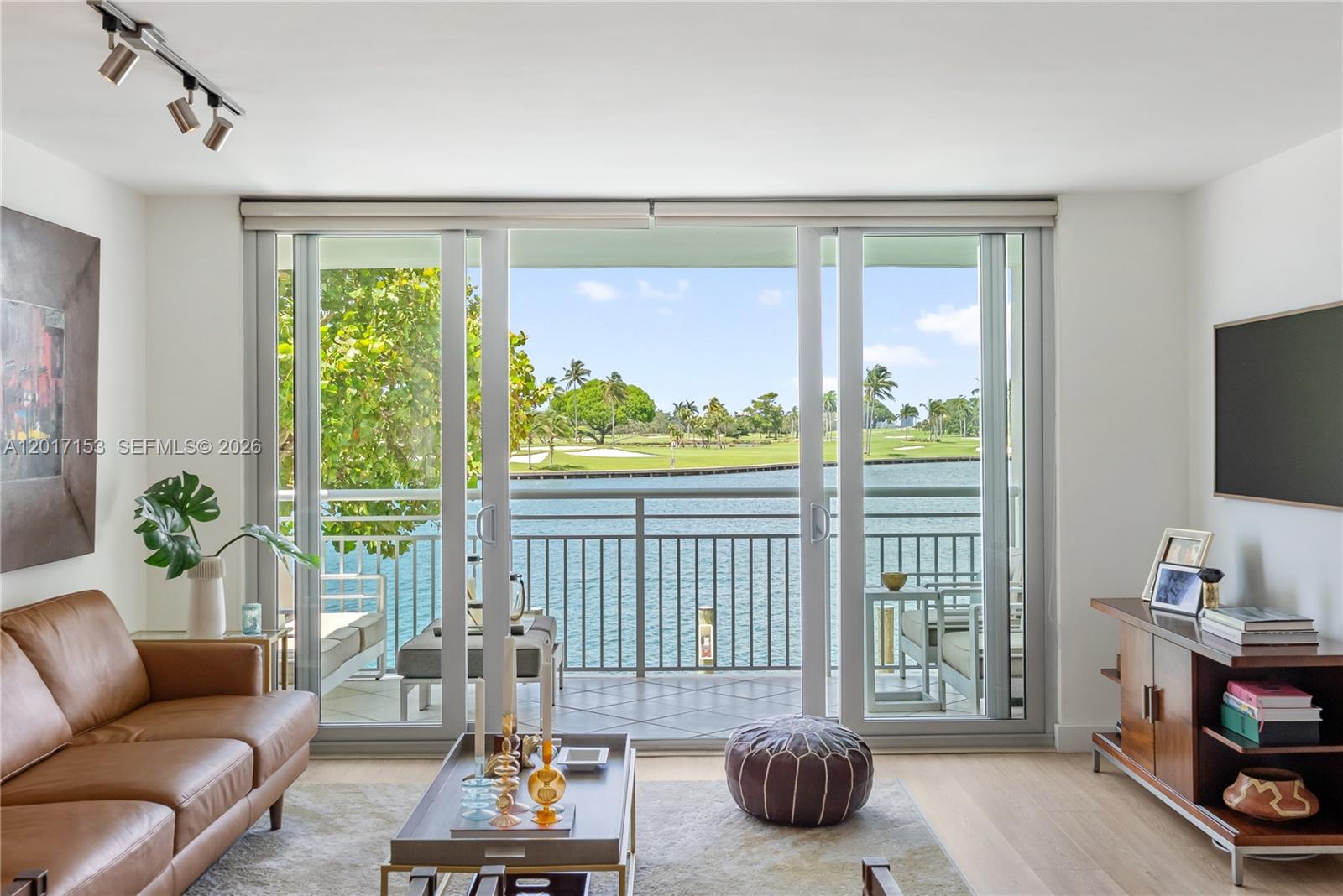 9250 W Bay Hbr Dr #2A Bay Harbor Islands, FL 33154