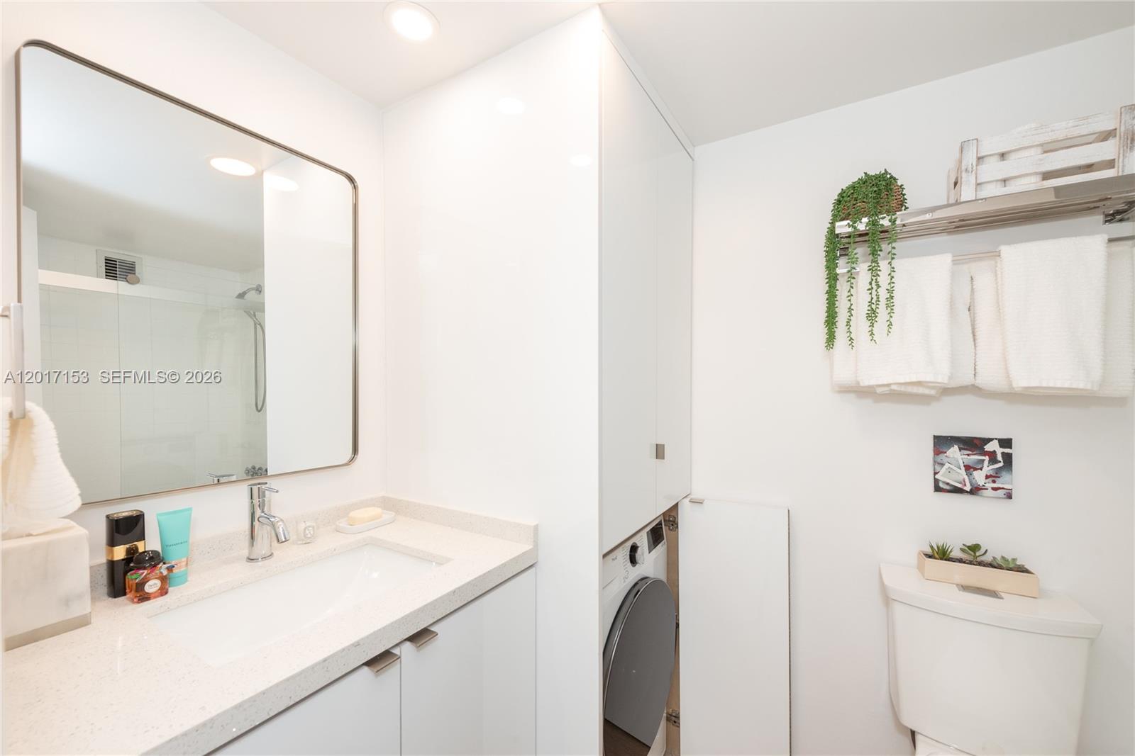 9250 W Bay Hbr Dr #2A Bay Harbor Islands, FL 33154