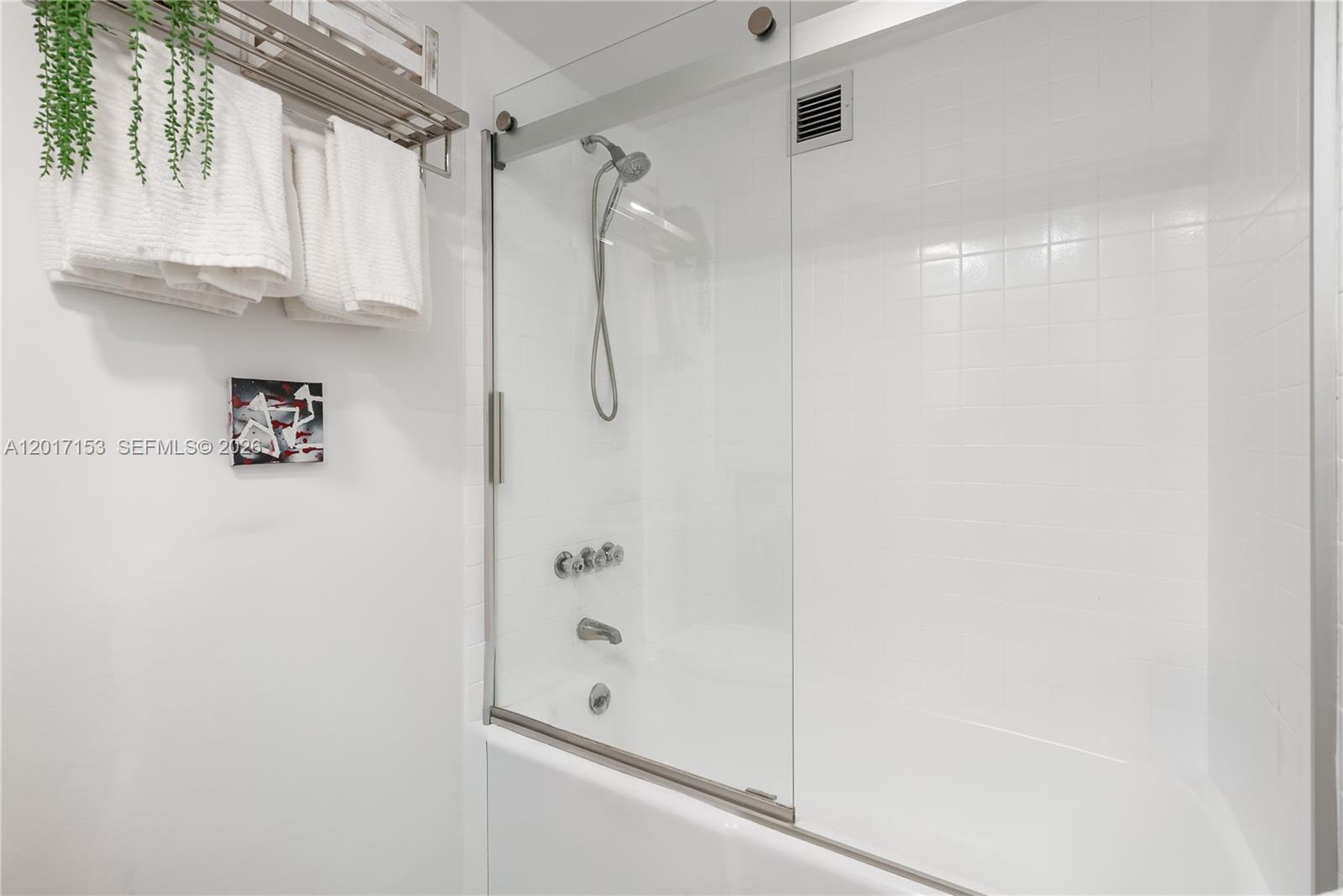 9250 W Bay Hbr Dr #2A Bay Harbor Islands, FL 33154