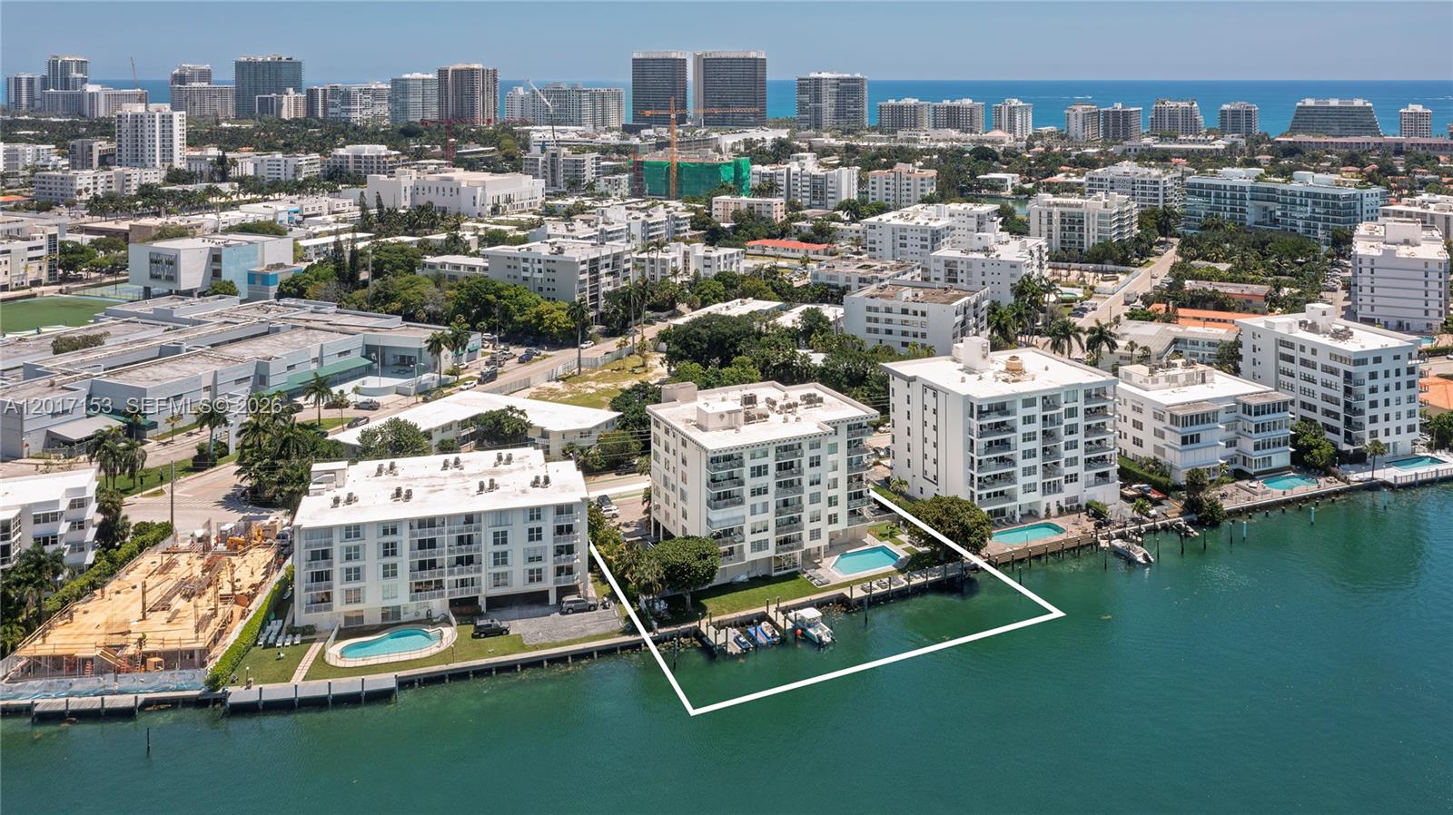 9250 W Bay Hbr Dr #2A Bay Harbor Islands, FL 33154
