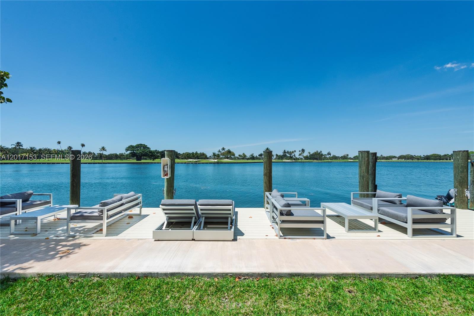 9250 W Bay Hbr Dr #2A Bay Harbor Islands, FL 33154