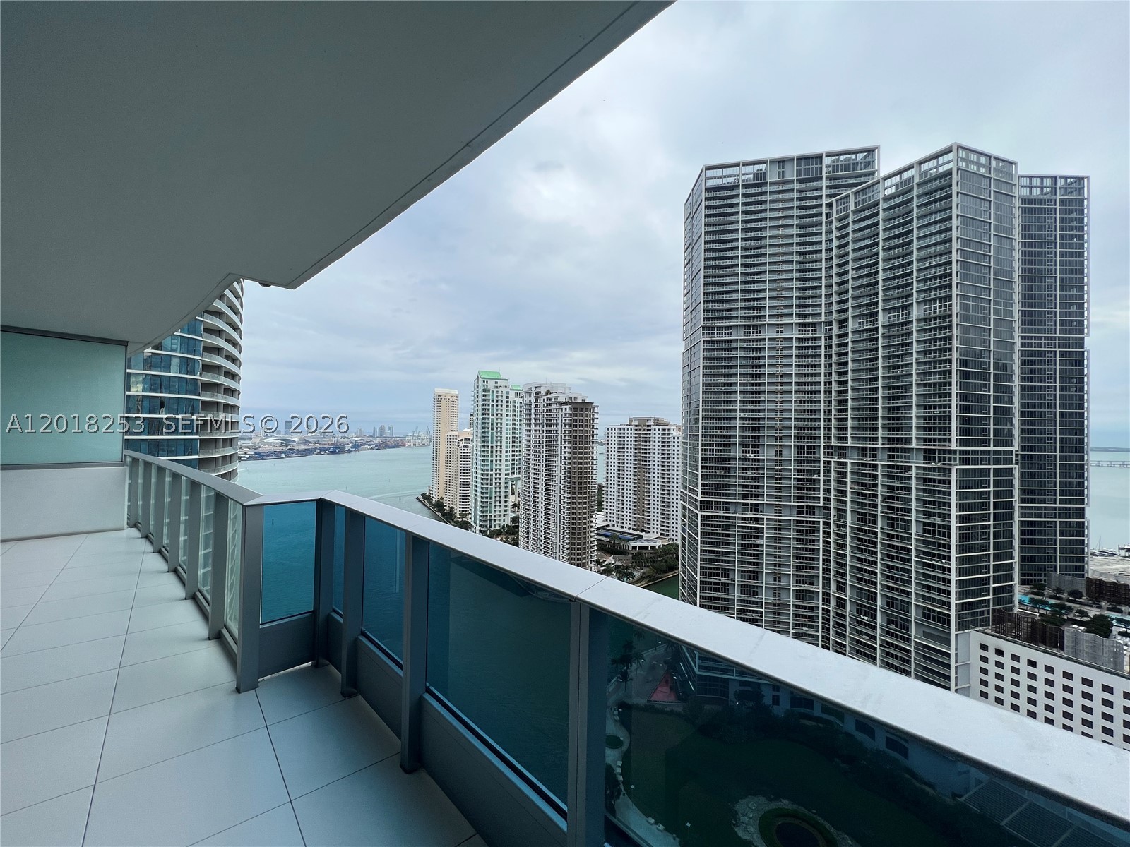 image Epic Residences3
