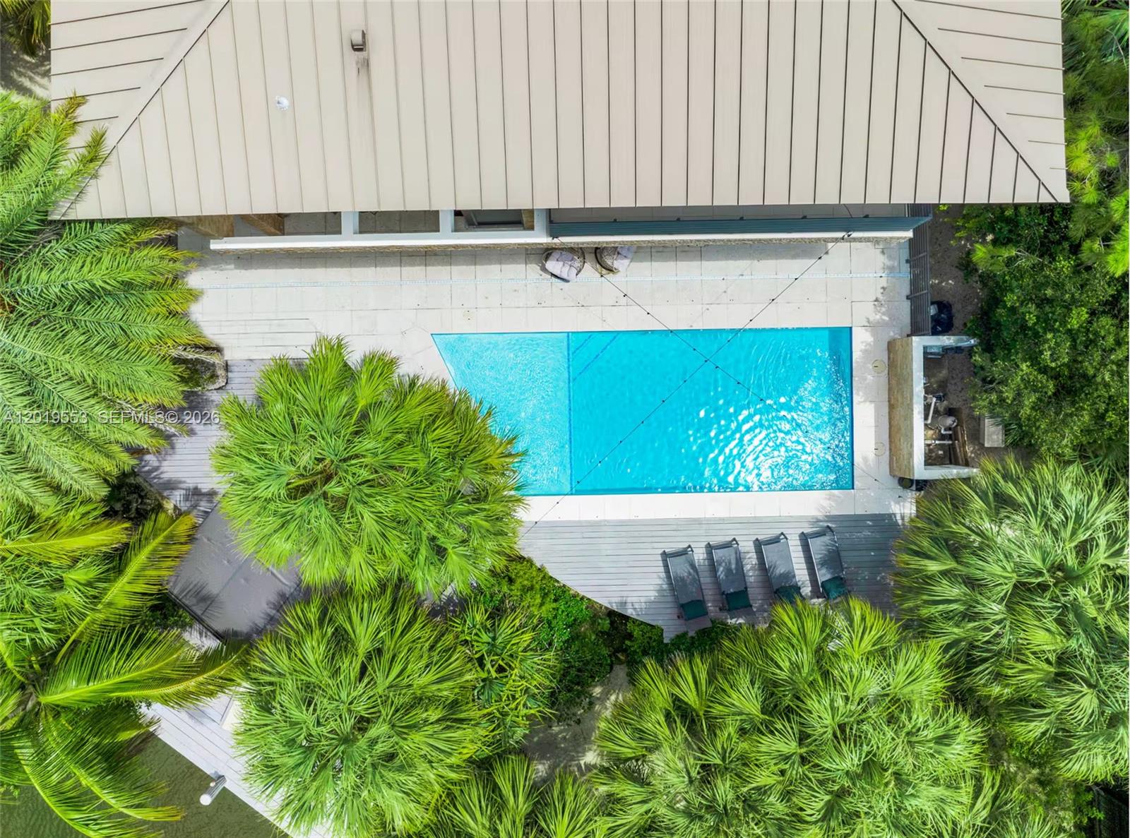 994-990 NE 78th Miami, FL 33138