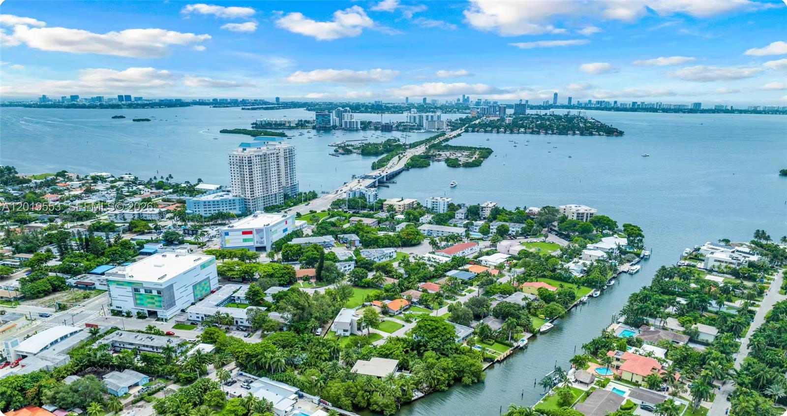 994-990 NE 78th Miami, FL 33138