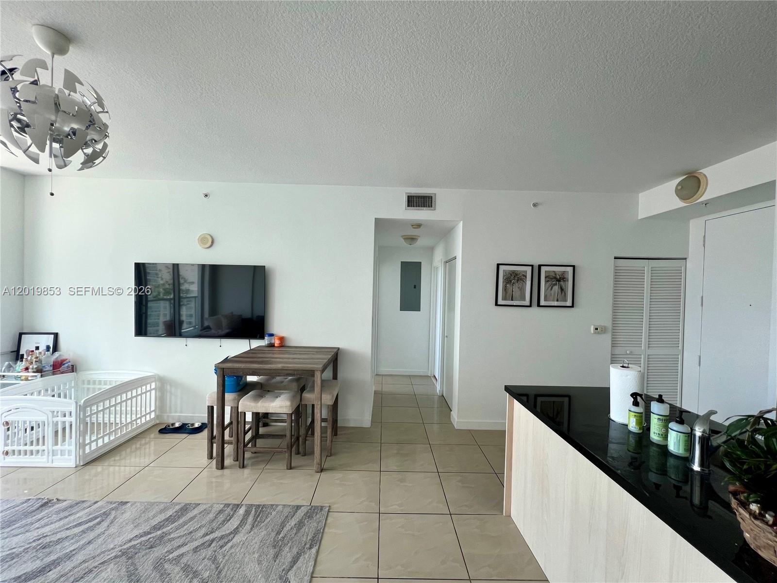 image Axis on Brickell South10