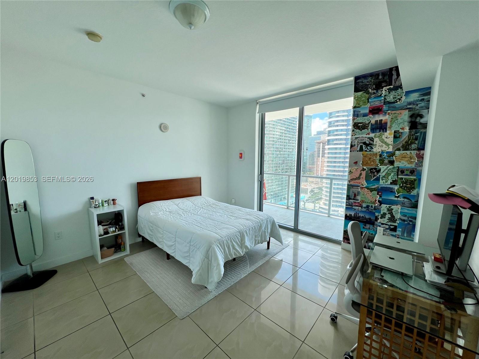 image Axis on Brickell South13