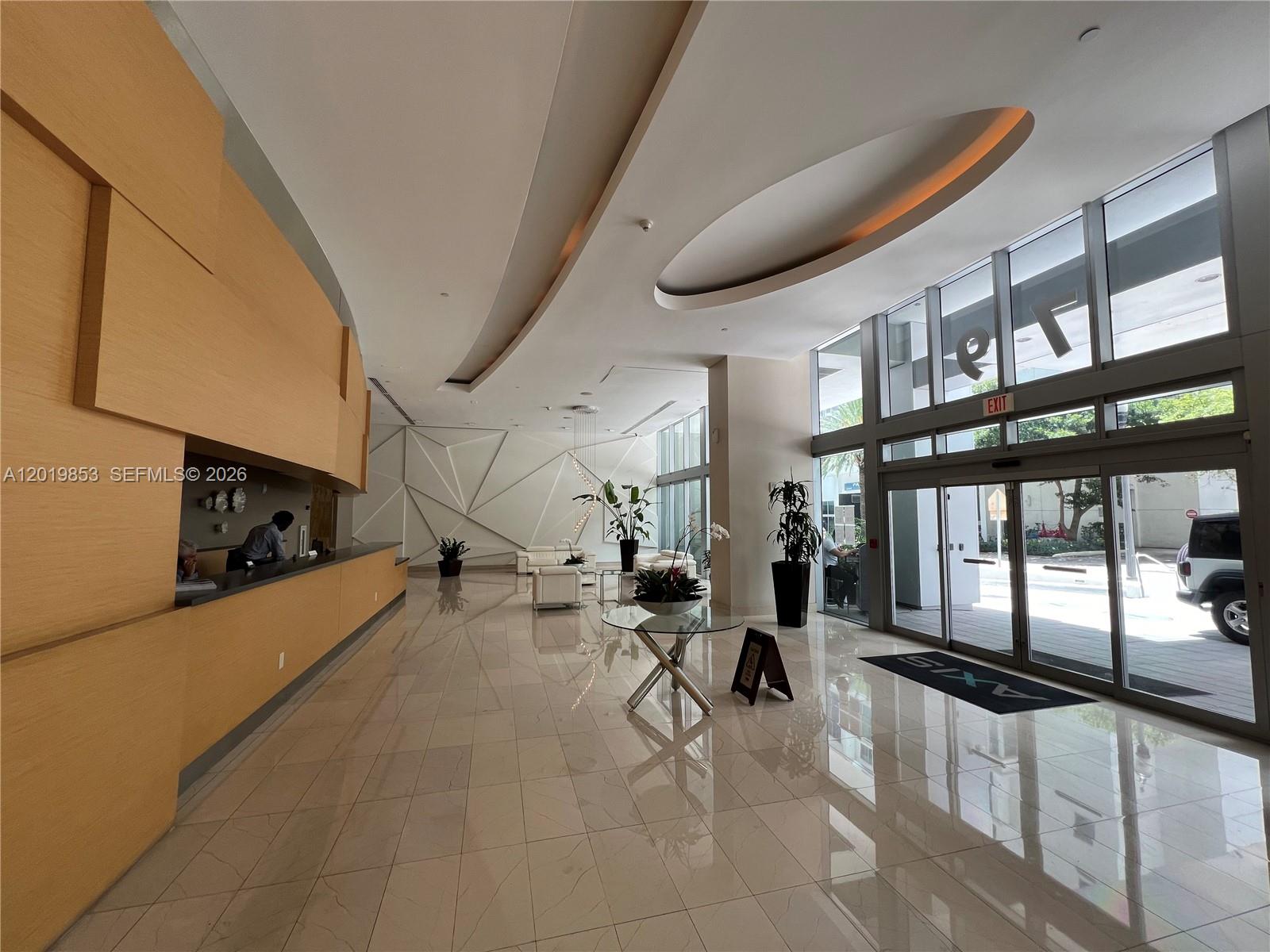 image Axis on Brickell South25