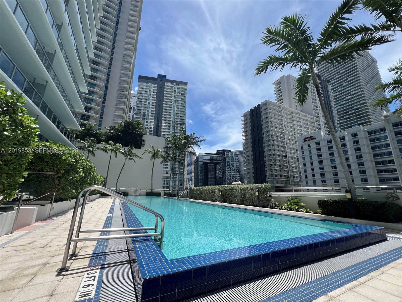 image Axis on Brickell South34