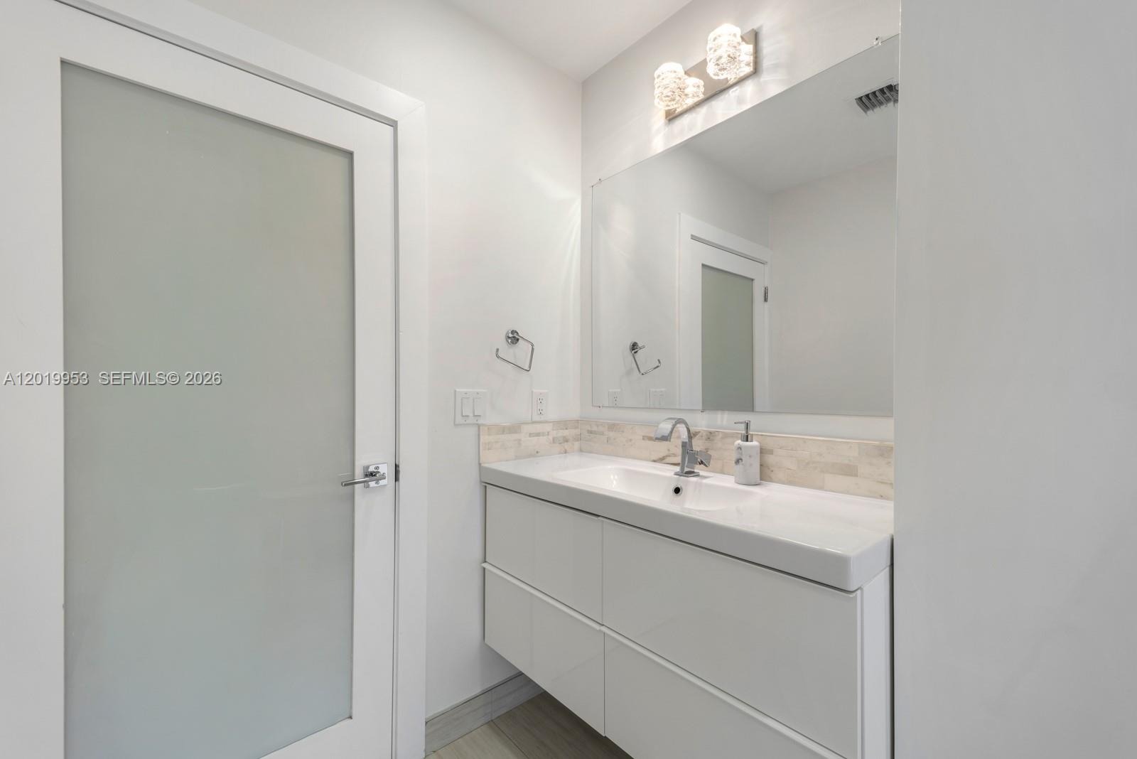600 NE 4th St Pompano Beach, FL 33060