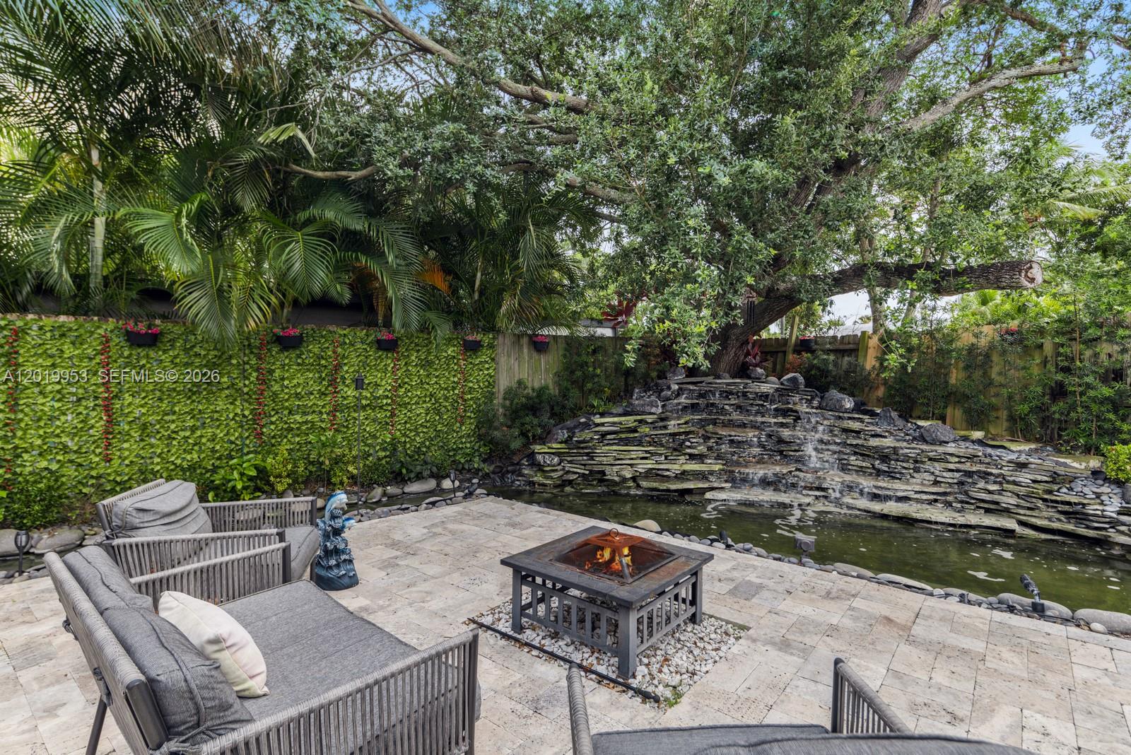 600 NE 4th St Pompano Beach, FL 33060