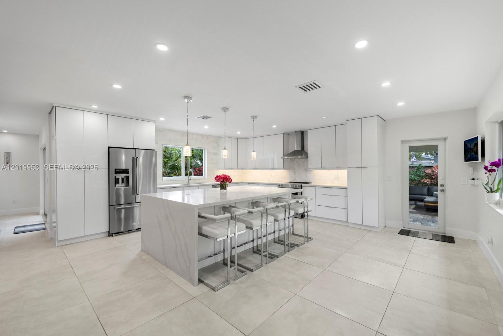 600 NE 4th St Pompano Beach, FL 33060