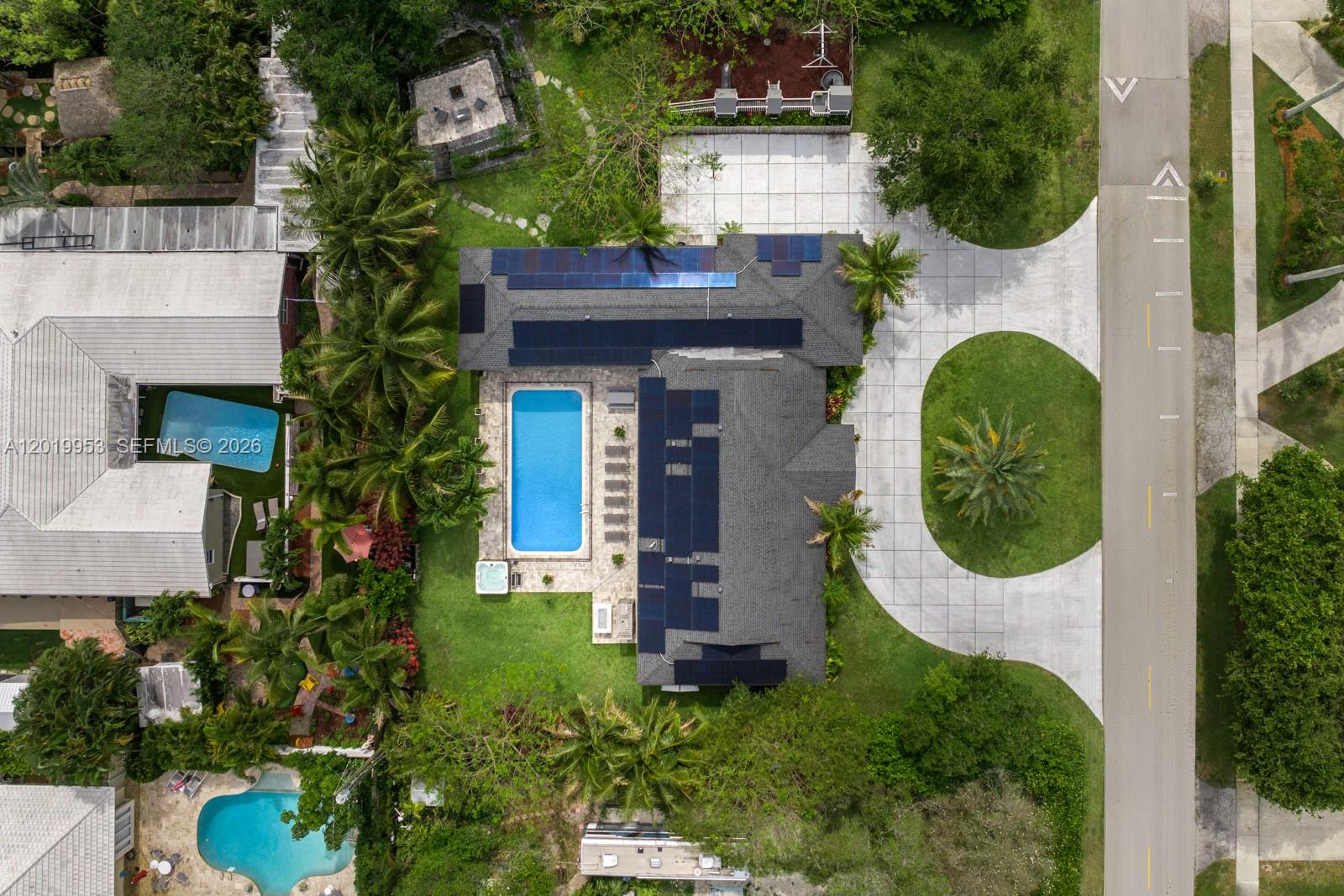 600 NE 4th St Pompano Beach, FL 33060