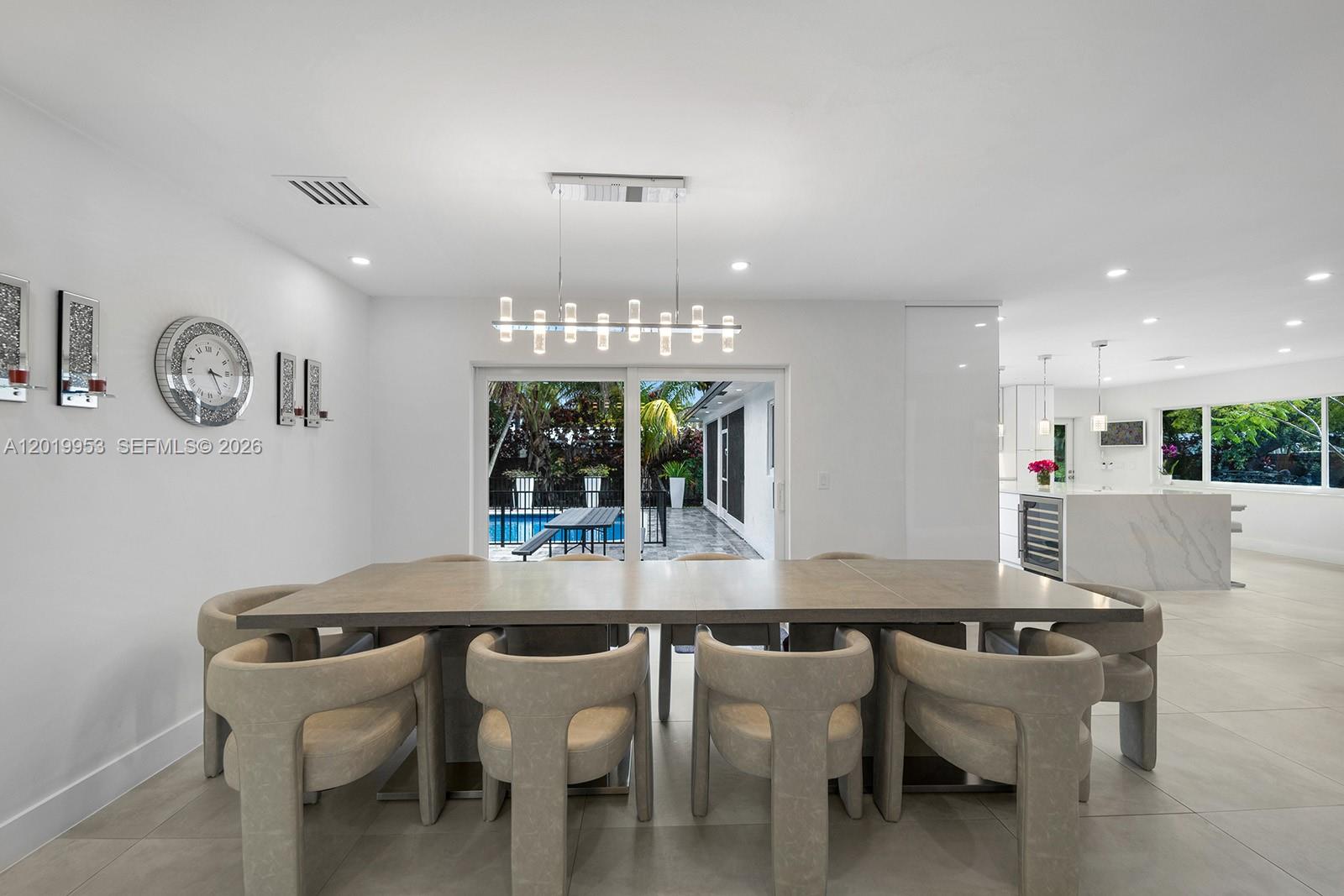 600 NE 4th St Pompano Beach, FL 33060